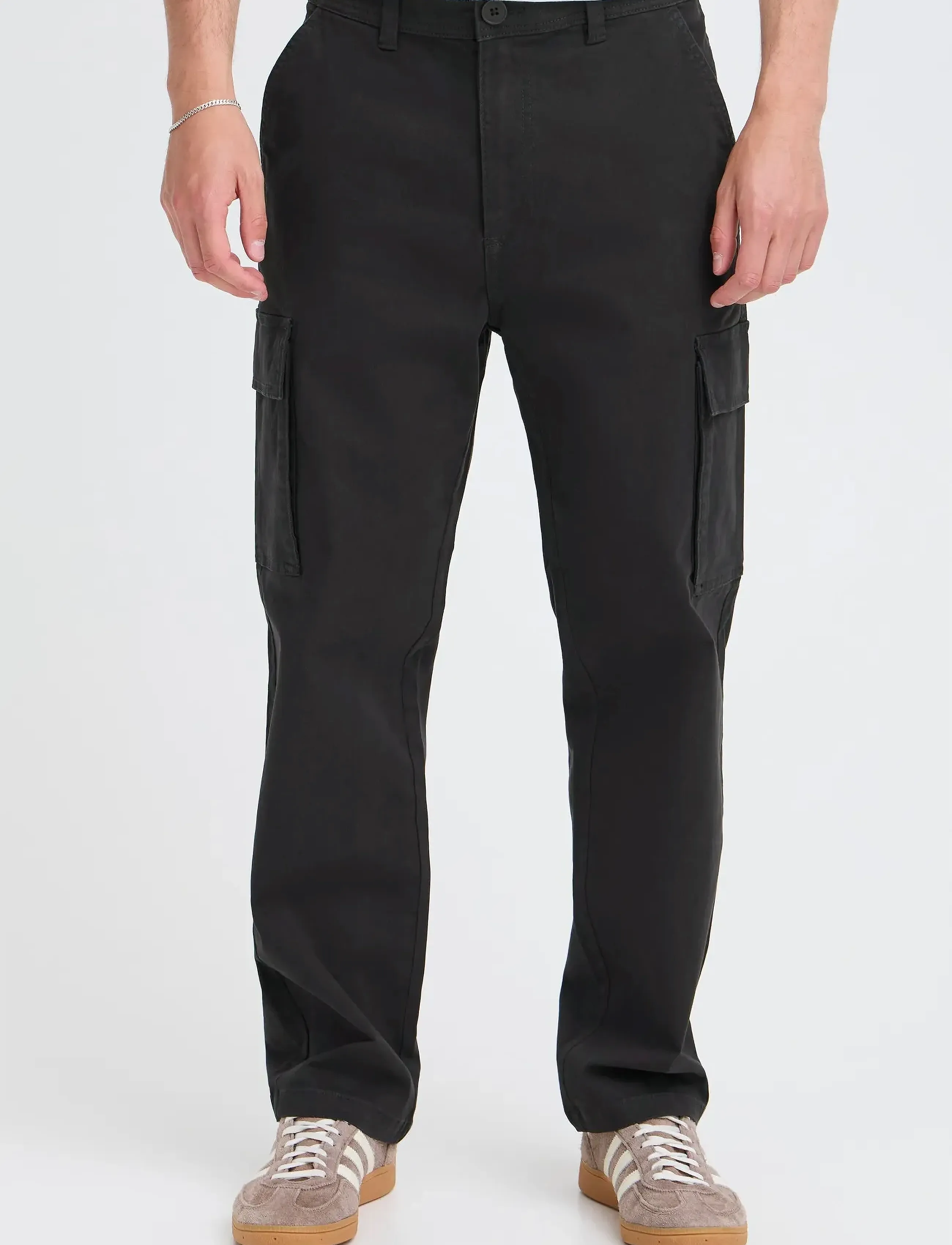 Blend - BHNATAN CARGO NOOS - cargo pants - black - 3