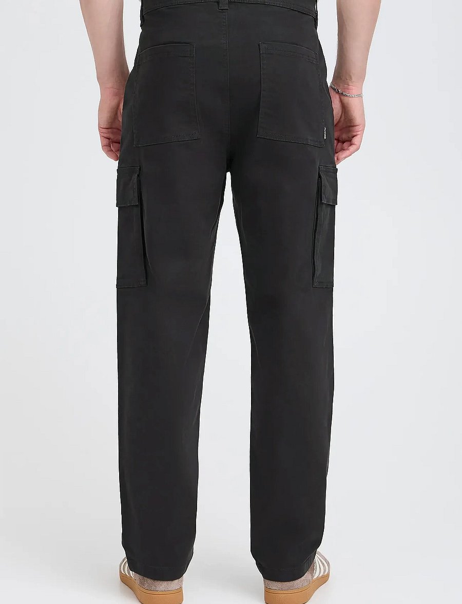 Blend - BHNATAN CARGO NOOS - cargo pants - black - 4
