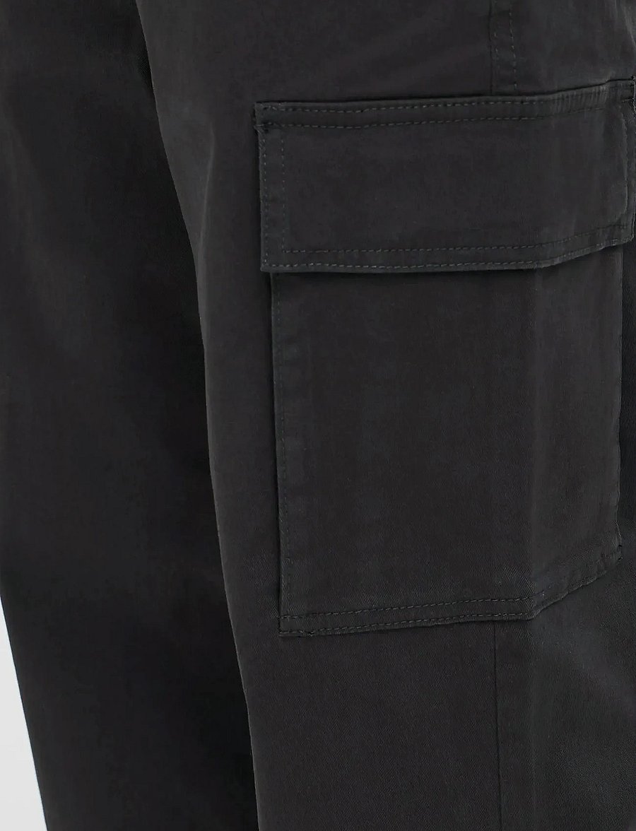 Blend - BHNATAN CARGO NOOS - cargo pants - black - 5