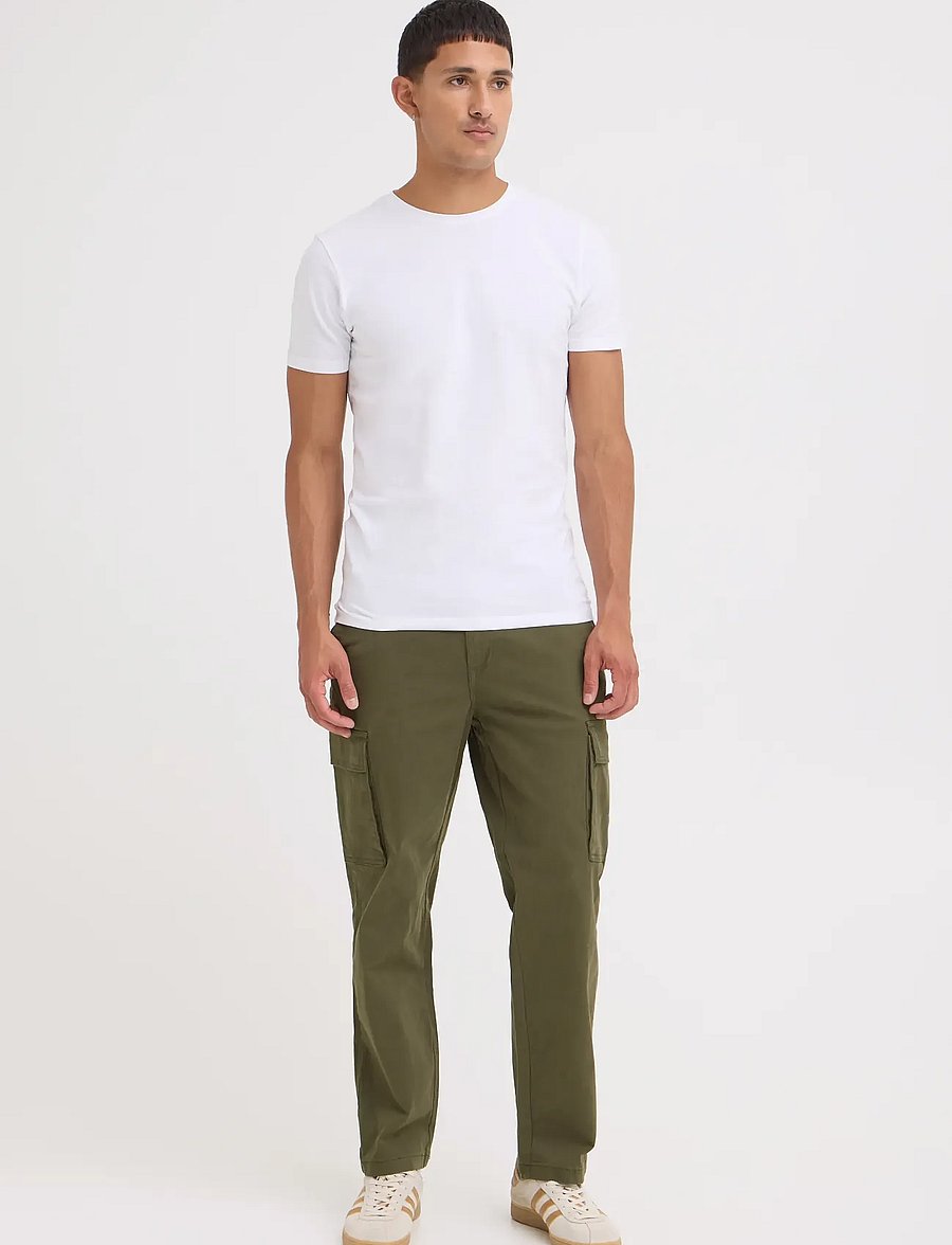 Blend - BHNATAN CARGO NOOS - cargo pants - forest night - 0