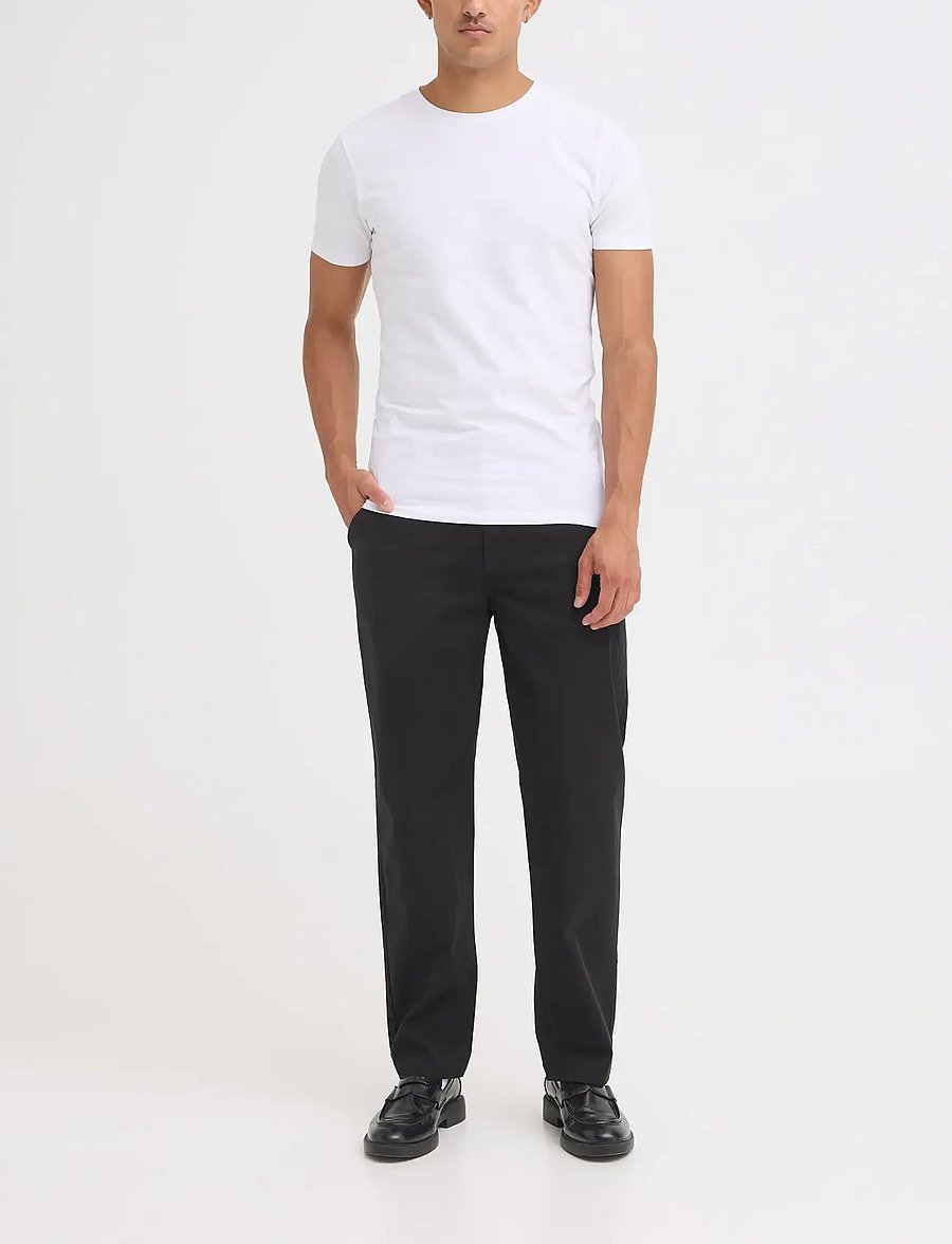 Blend - BHNATAN WIDE LEG CHINO NOOS - chino-püksid - black - 0