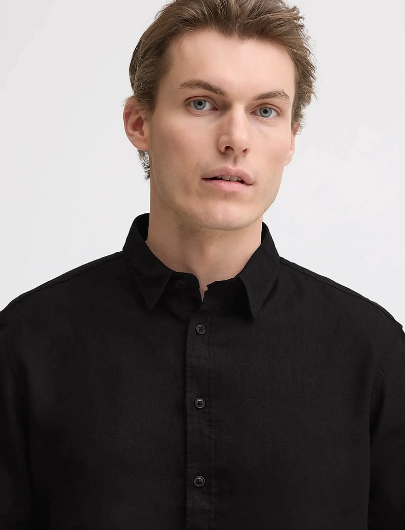 Blend - BHBOBBY LINEN L/S - linen shirts - black beauty - 4