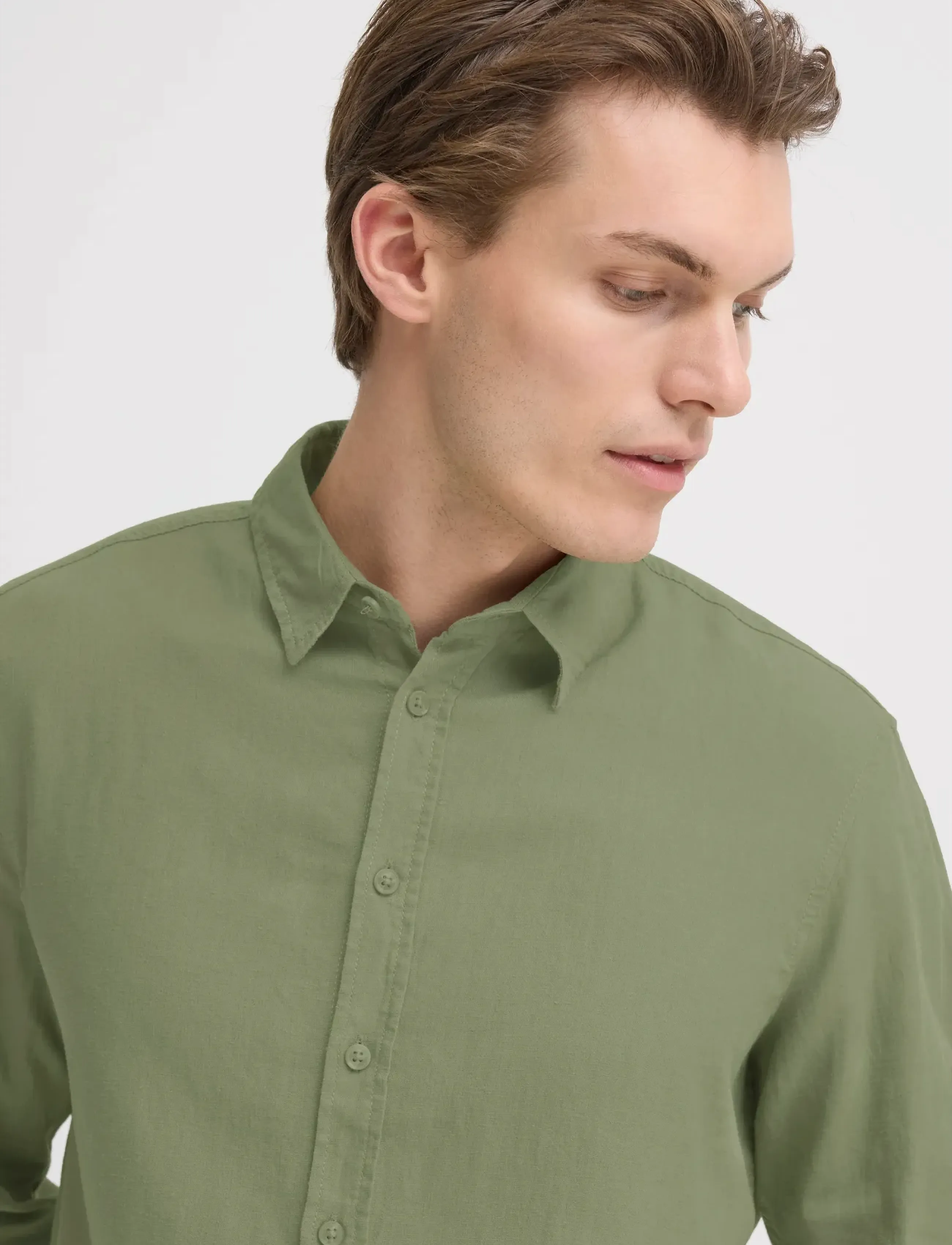 Blend - BHBOBBY LINEN L/S - linen shirts - oil green - 4