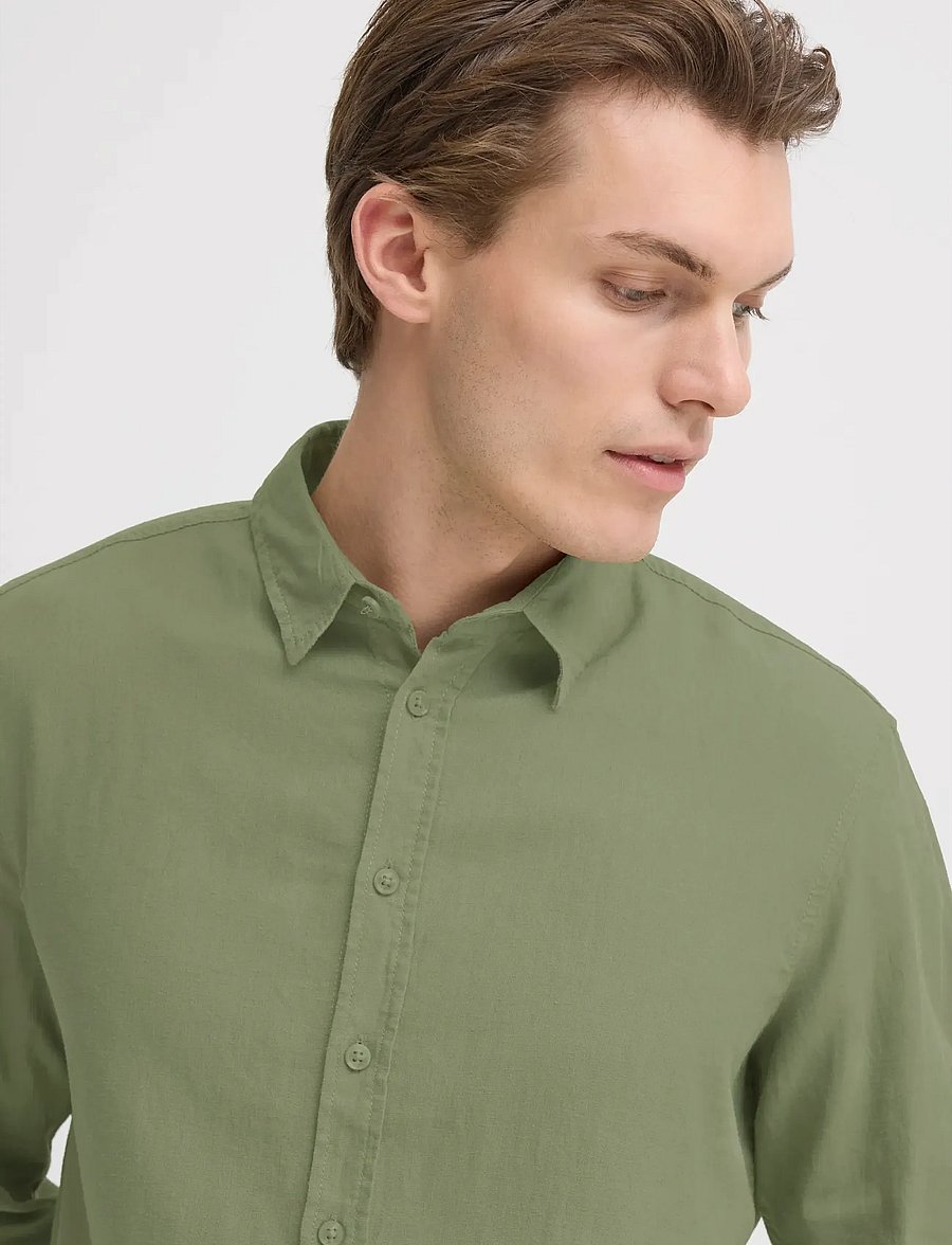 Blend - BHBOBBY LINEN L/S - linased särgid - oil green - 4
