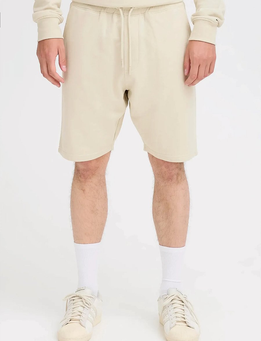 Blend - BHBRODY SHORTS - lühikesed dressipüksid - oyster gray - 5