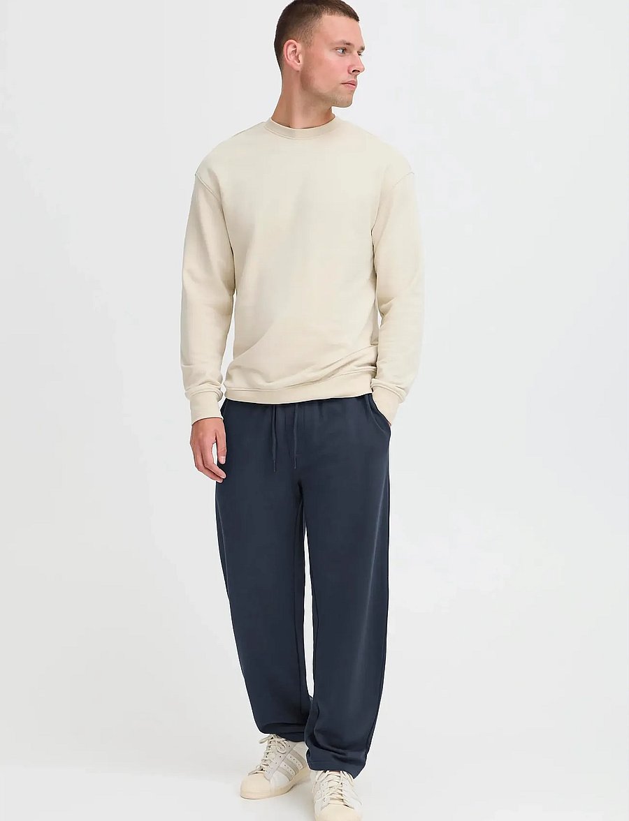 Blend - BHBRODY STREIGHT SWEATPANTS - kollektionen - salute - 0