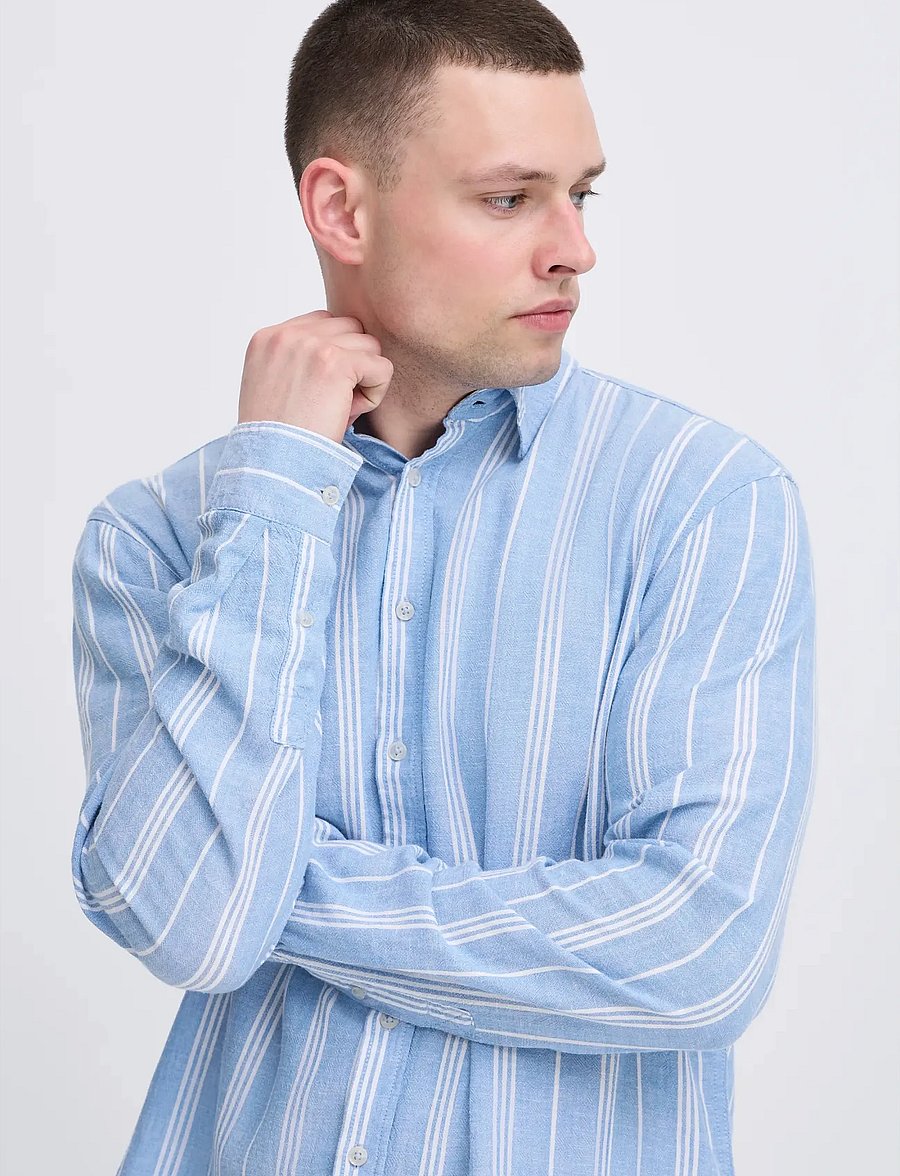 Blend - BHBOBBY LINEN STRIPE - triibulised särgid - airy blue - 4