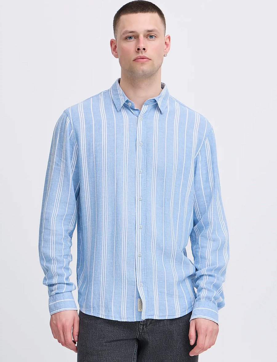 Blend - BHBOBBY LINEN STRIPE - triibulised särgid - airy blue - 5