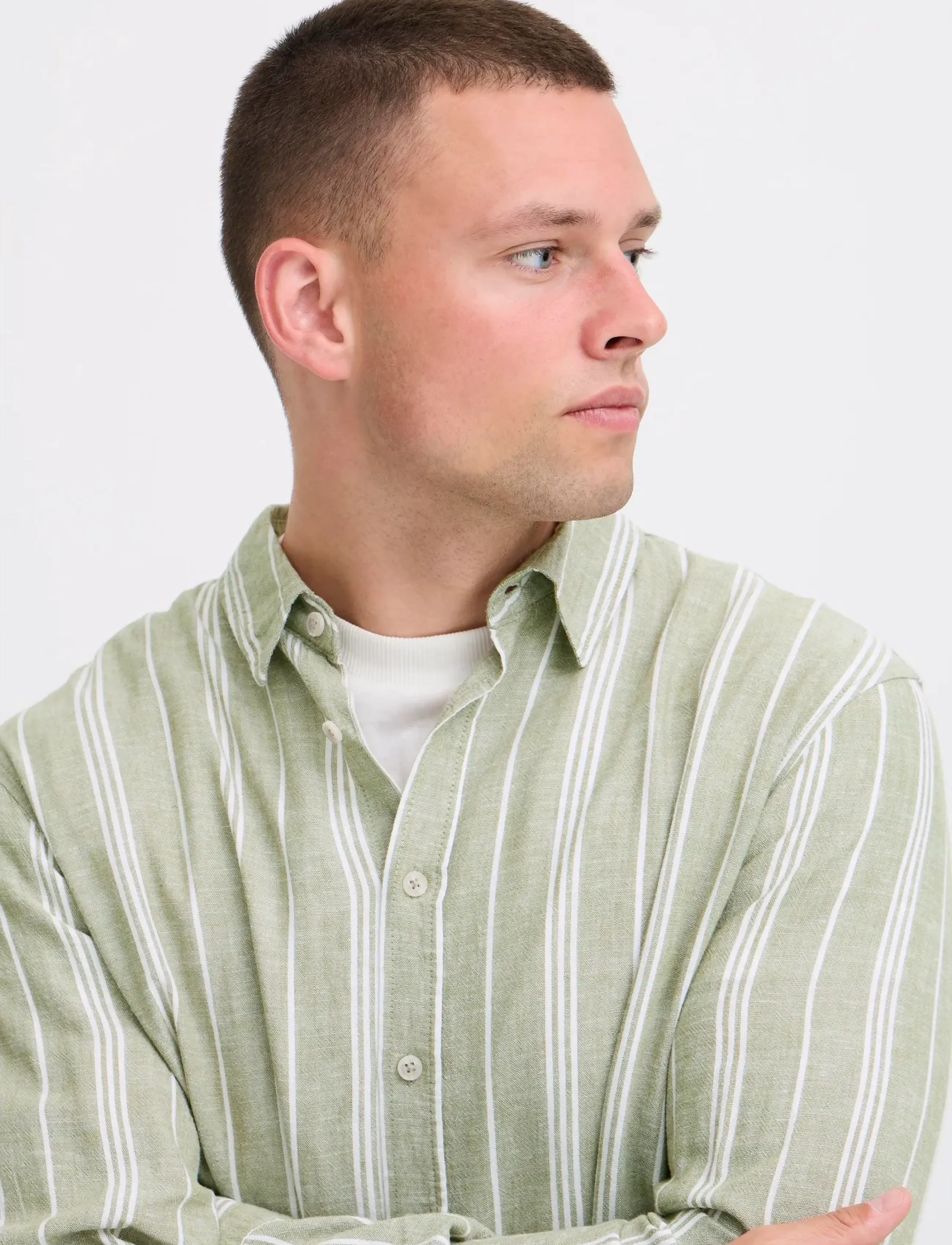 Blend - BHBOBBY LINEN STRIPE - linneskjortor - oil green - 4