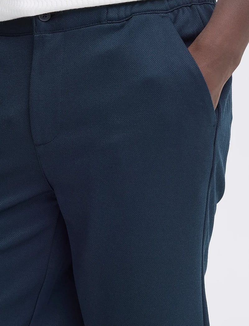 Blend - BHADRIAN REG SHORTS - chinos shorts - salute - 4