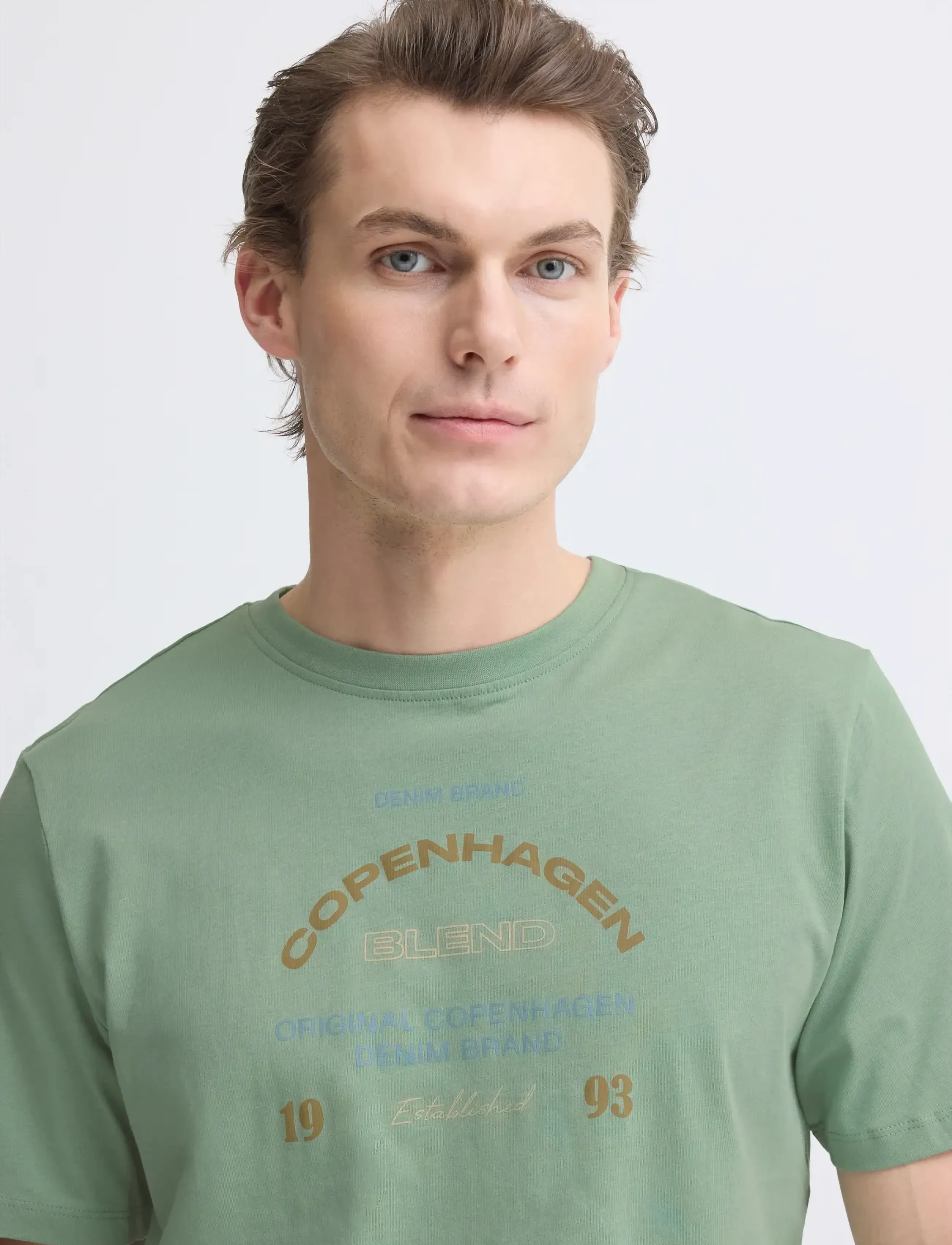 Blend - BHKORNELI LOGO S/S TEE - short-sleeved t-shirts - granite green - 4