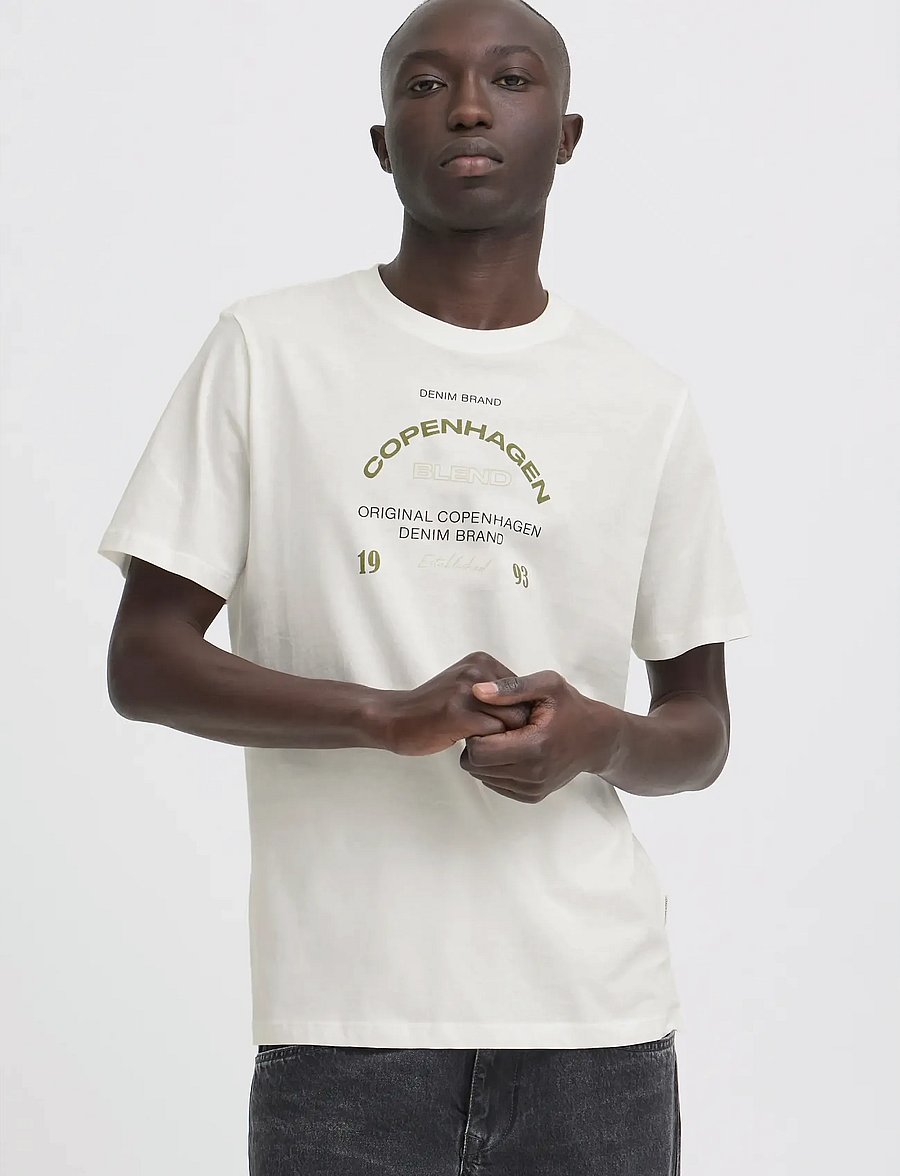 Blend - BHKORNELI LOGO S/S TEE - kurzärmelige t-shirts - snow white - 5