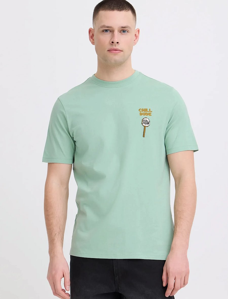 Blend - BHKAMERON FUNNY EMB S/S TEE - kortærmede t-shirts - granite green - 5