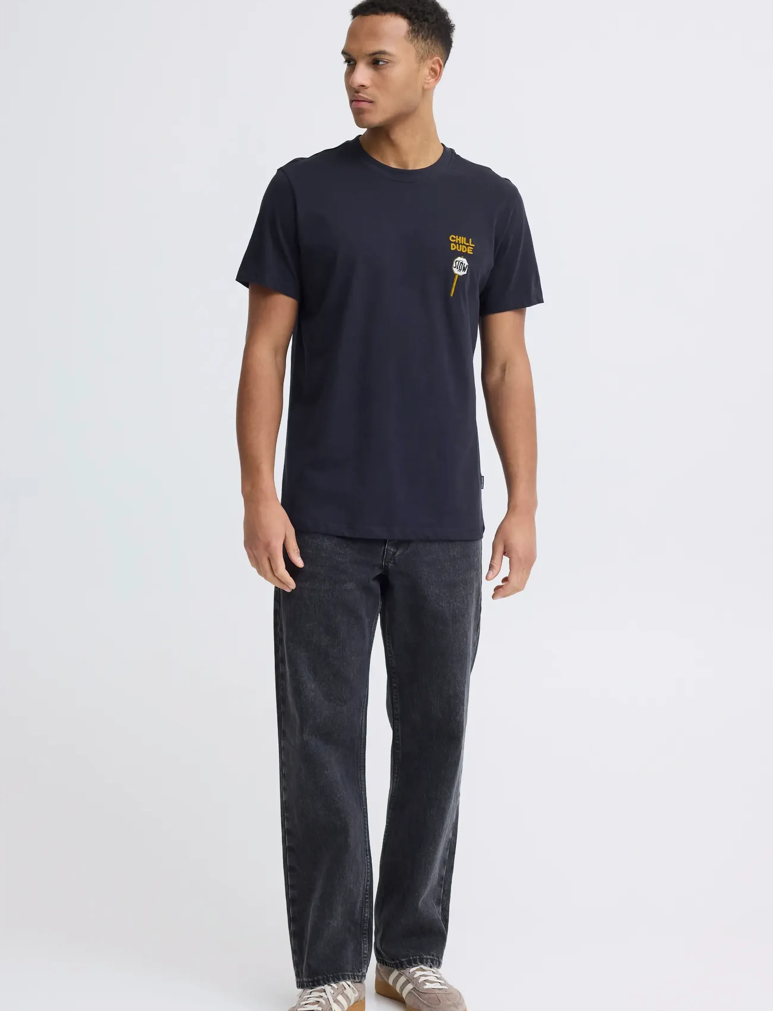 Blend BHKAMERON FUNNY EMB S/S TEE - Kortärmade t-shirts - SALUTE / navy