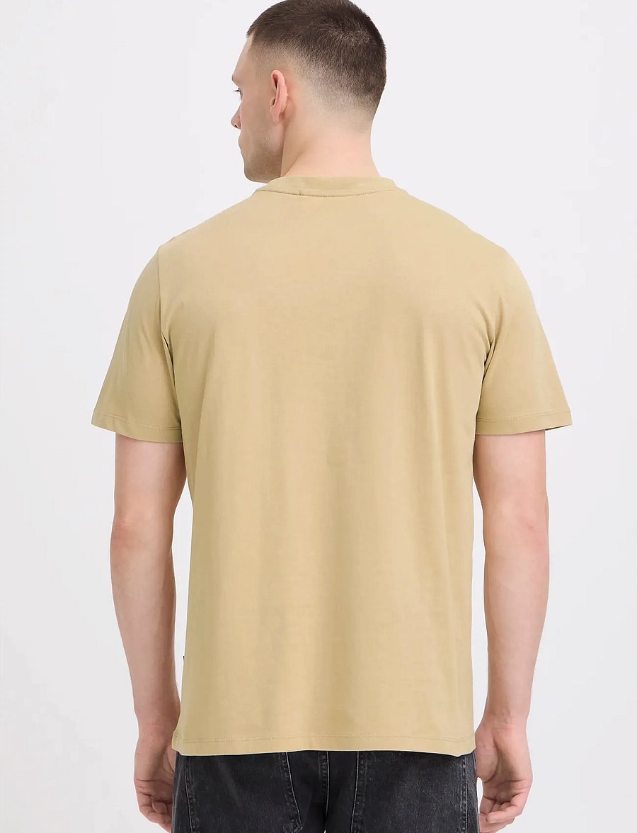 Blend - BHKAMERON FUNNY EMB S/S TEE - short-sleeved t-shirts - starfish - 3