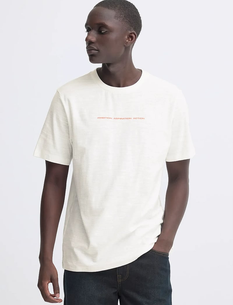 Blend - BHKORBIN SLUB S/S TEE - kortärmade t-shirts - snow white - 5