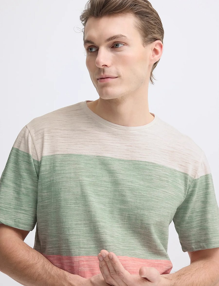 Blend - BHKEITH BLOCK S/S TEE - lühikeste varrukatega t-särgid - burnt coral - 4