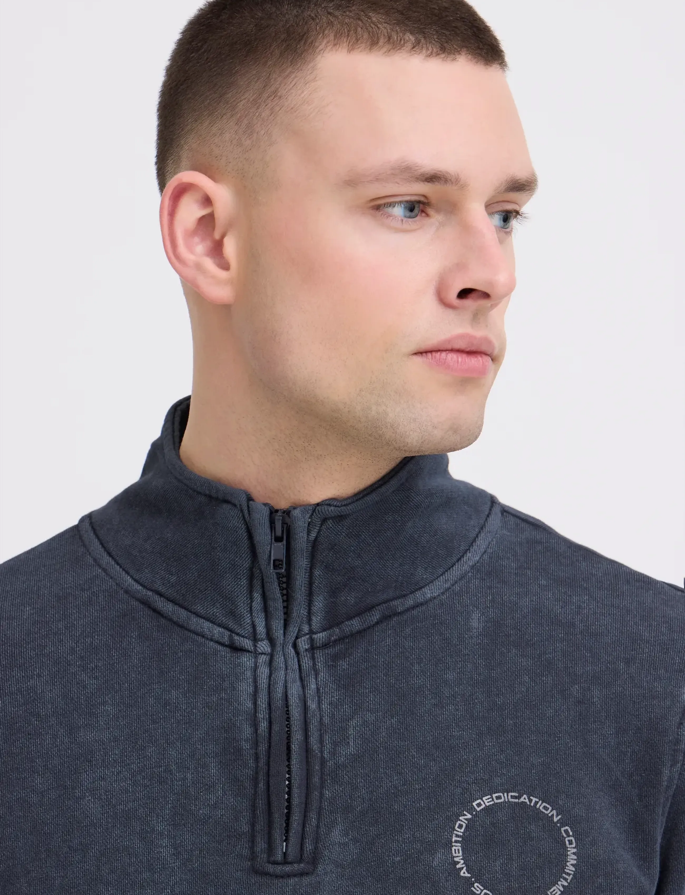 Blend - BHFACTOR HALF SWEATSHIRT - sweatshirts - salute - 4
