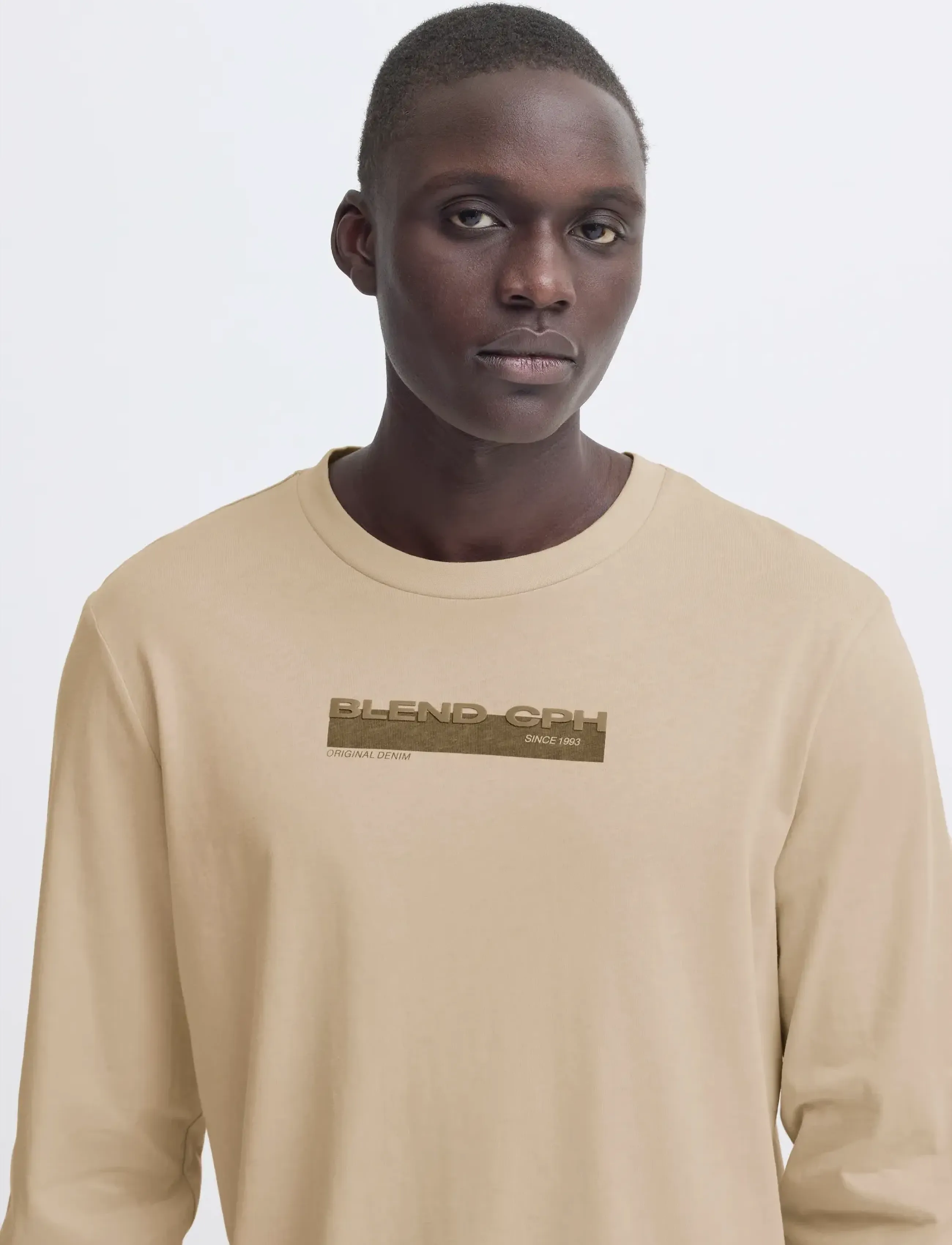 Blend - BHKEMUEL GRAPHIC L/S TEE - långärmade t-shirts - oyster gray - 4