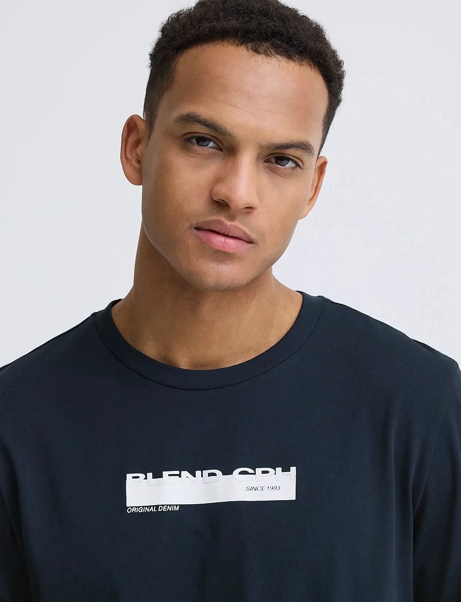 Blend - BHKEMUEL GRAPHIC L/S TEE - långärmade t-shirts - salute - 4