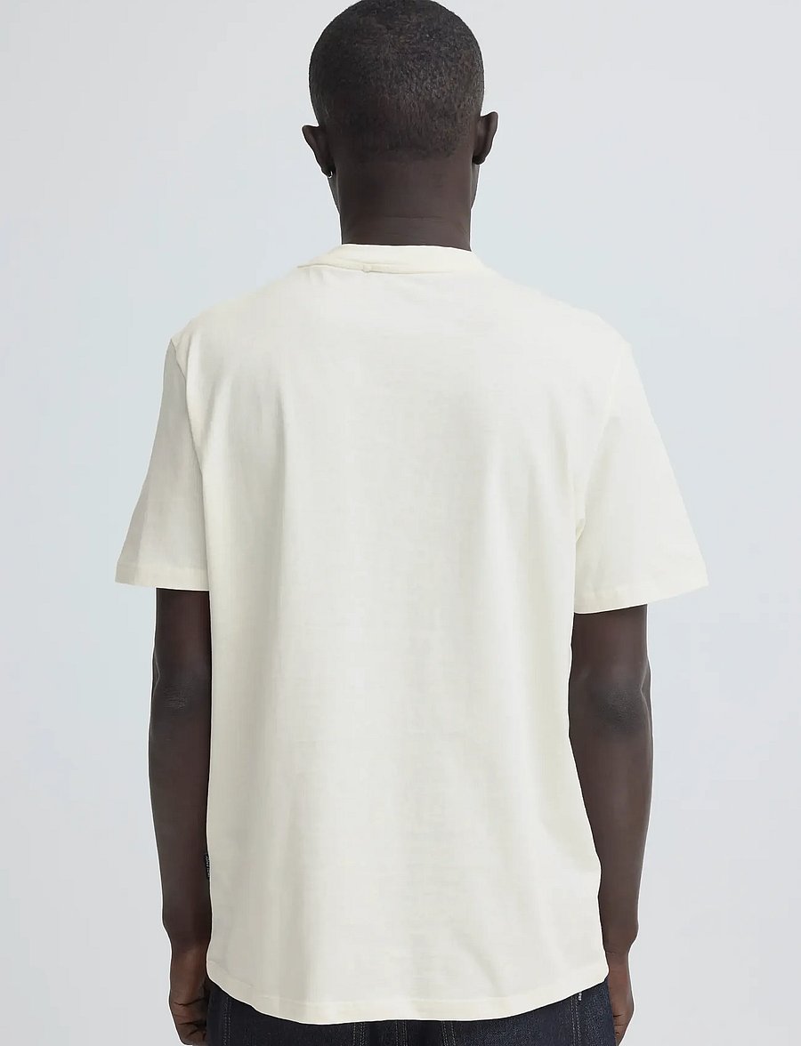 Blend - BHKAMIL EMB S/S TEE - kurzärmelig - vanilla ice - 3