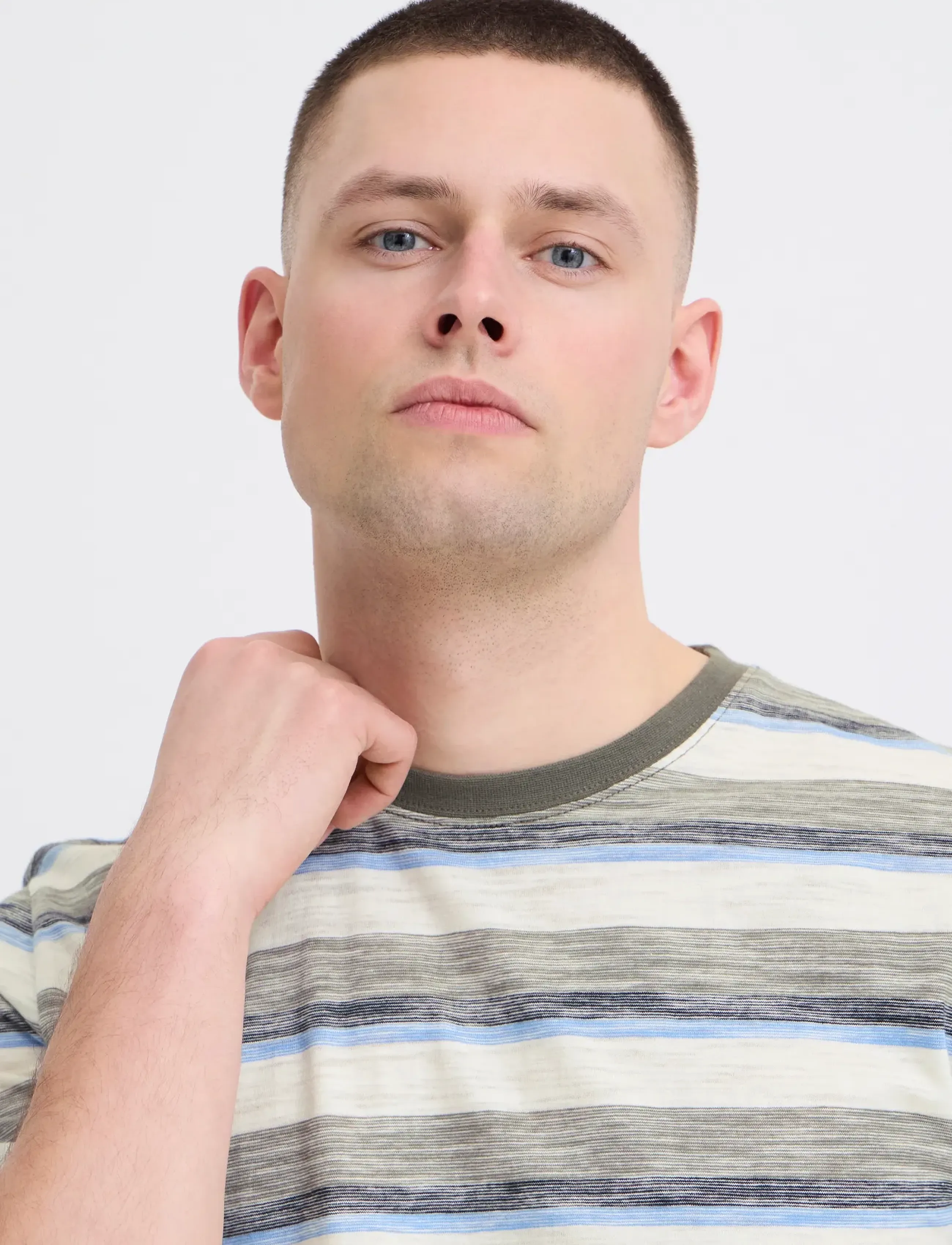 Blend - BHKOBE STRIPE S/S TEE - stutterma bolir - dusty olive - 4
