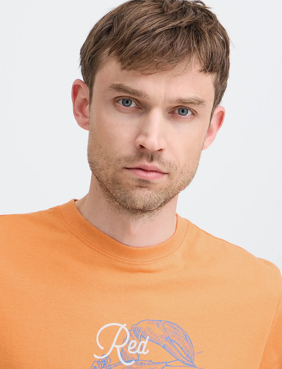Blend - BHKRISTOFF GRAPHIC S/S TEE - short-sleeved t-shirts - muskmelon - 4