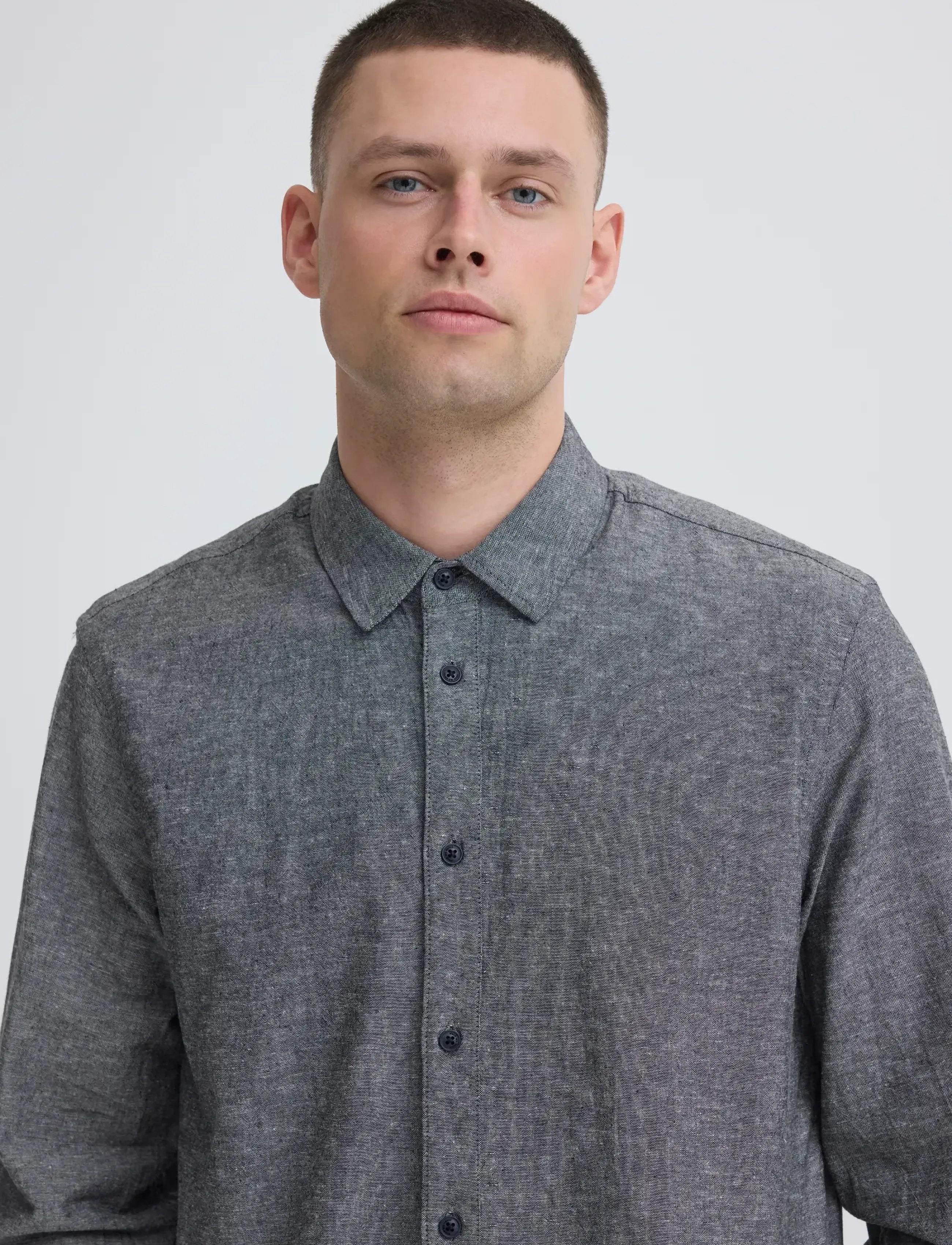 Blend - BHABAN SHIRT PP NOOS - linen shirts - black beauty - 4