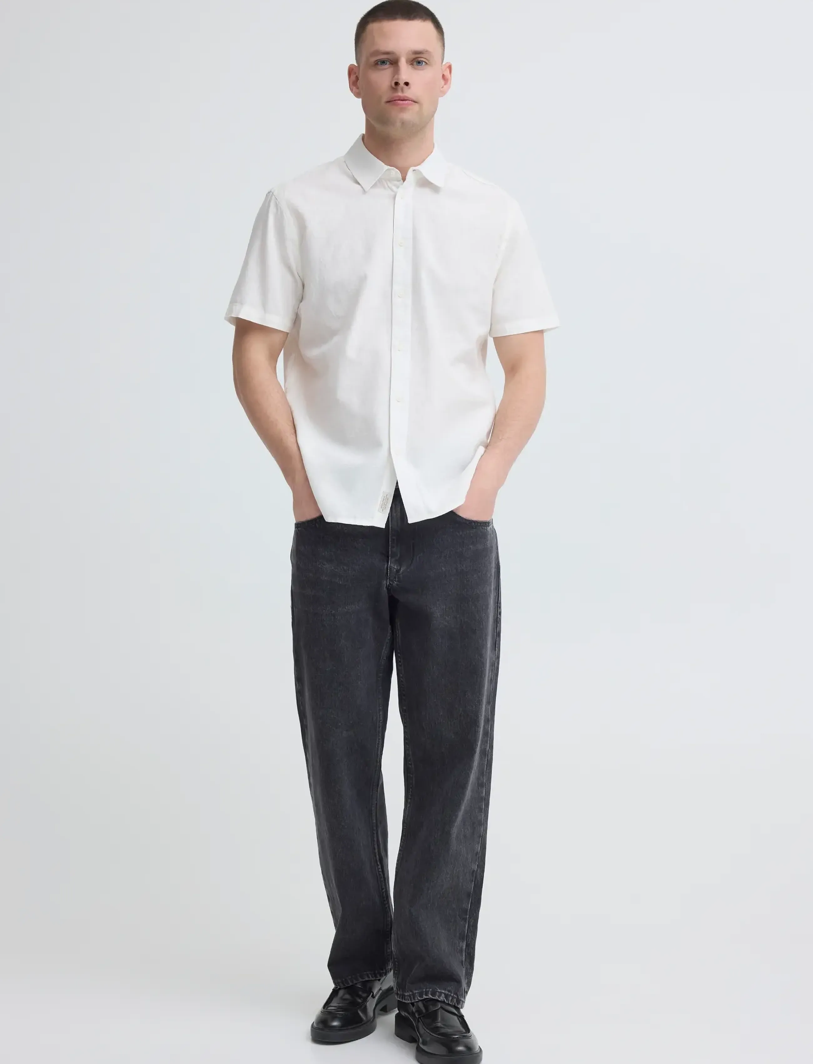 Blend BHABAN SHIRT PP NOOS - Short-sleeved shirts - SNOW WHITE / white