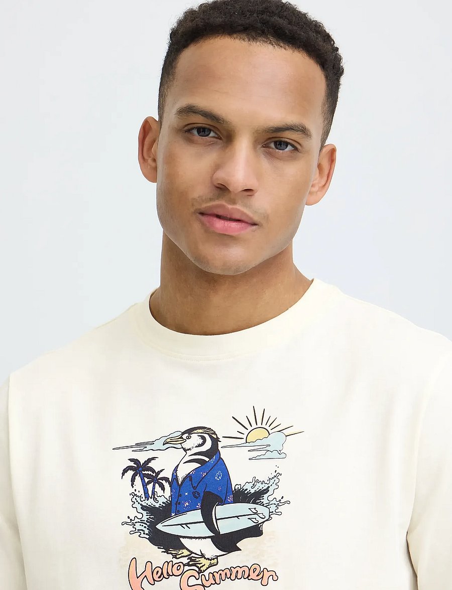Blend - BHKARSTEN FUNNY S/S TEE - kurzärmelige t-shirts - penguin vanilla ice - 4
