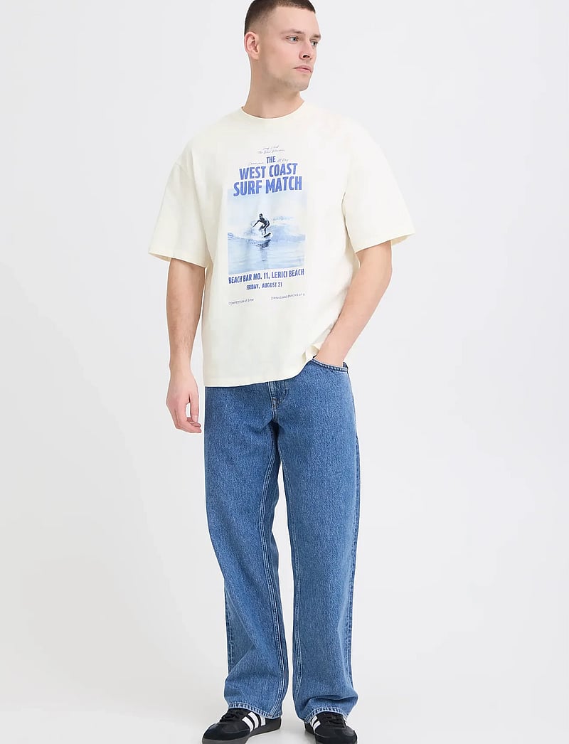 Blend - BHKYROS GRAPHIC S/S TEE - kurzärmelig - vanilla ice - 0