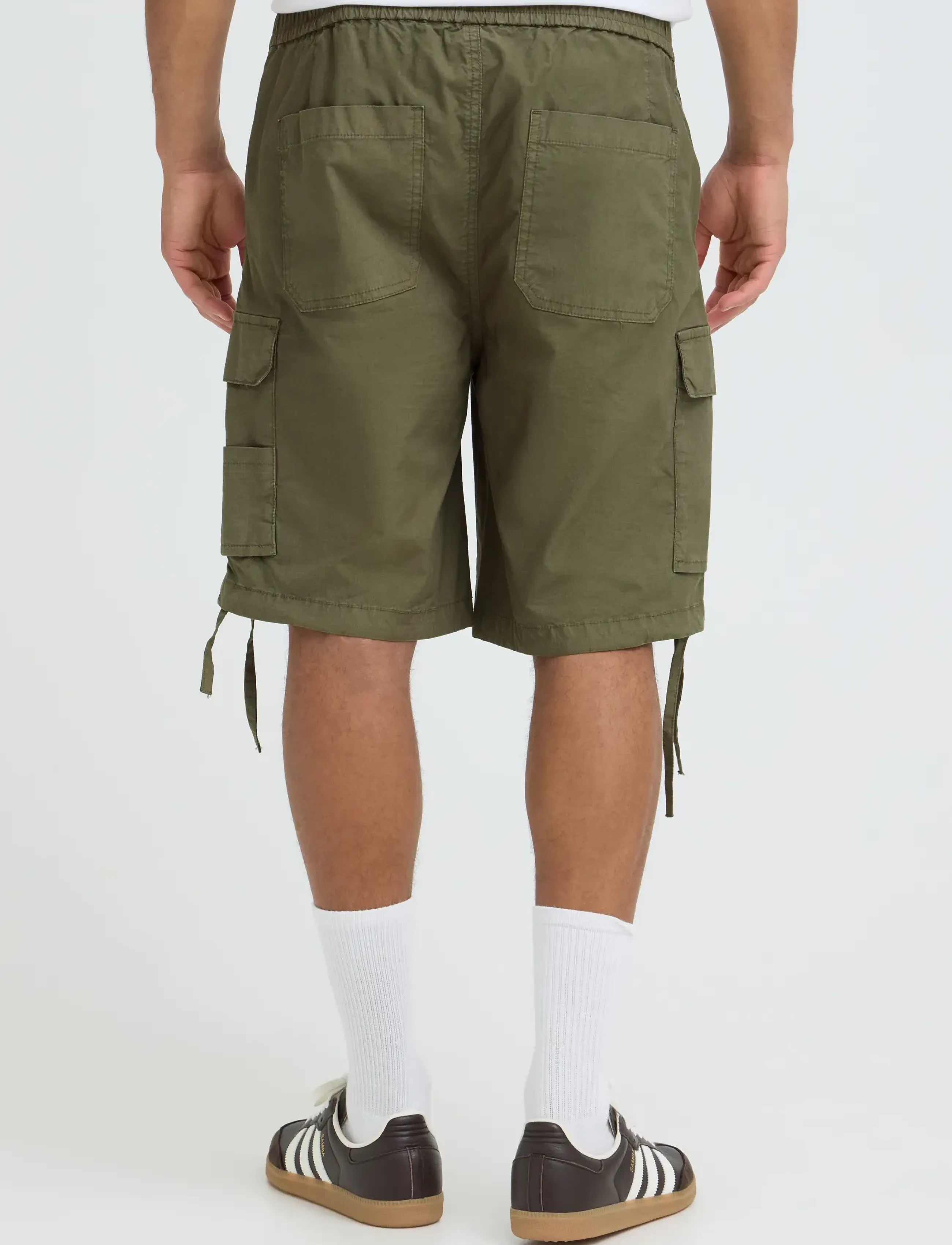 Blend - BHMAXIM RELX MINIRIB CARGO - lühikesed kargopüksid - dusty olive - 4