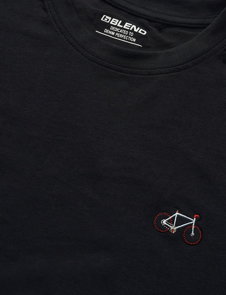 Blend - BHKENNARD S/S EMB TEE - kurzärmelige t-shirts - salute - 2