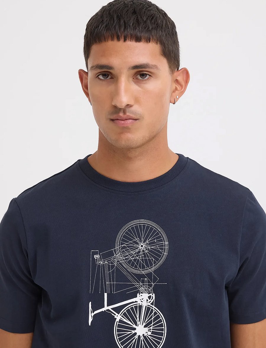 Blend - BHKEL S/S GRAPHIC TEE - short-sleeved t-shirts - salute - 4