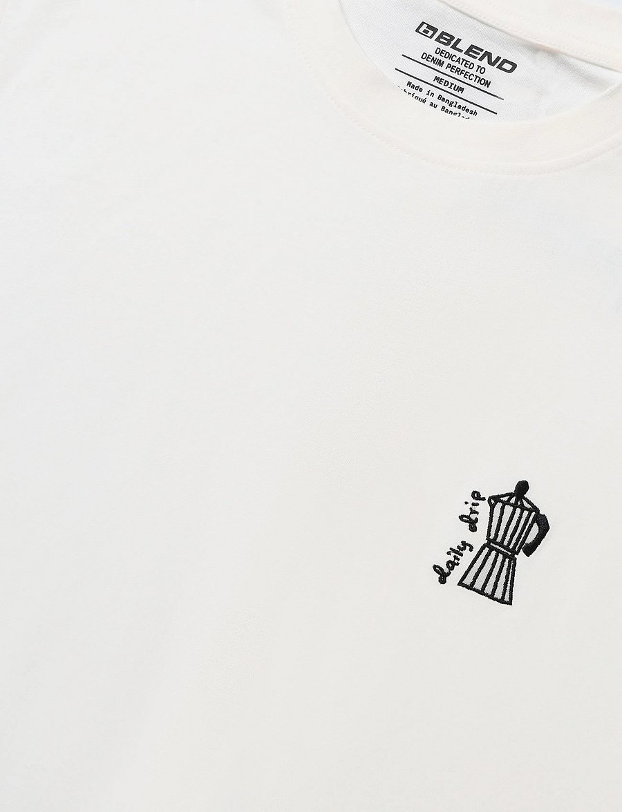 Blend - BHKAZ S/S EMB TEE - kortärmade t-shirts - snow white coffee - 2