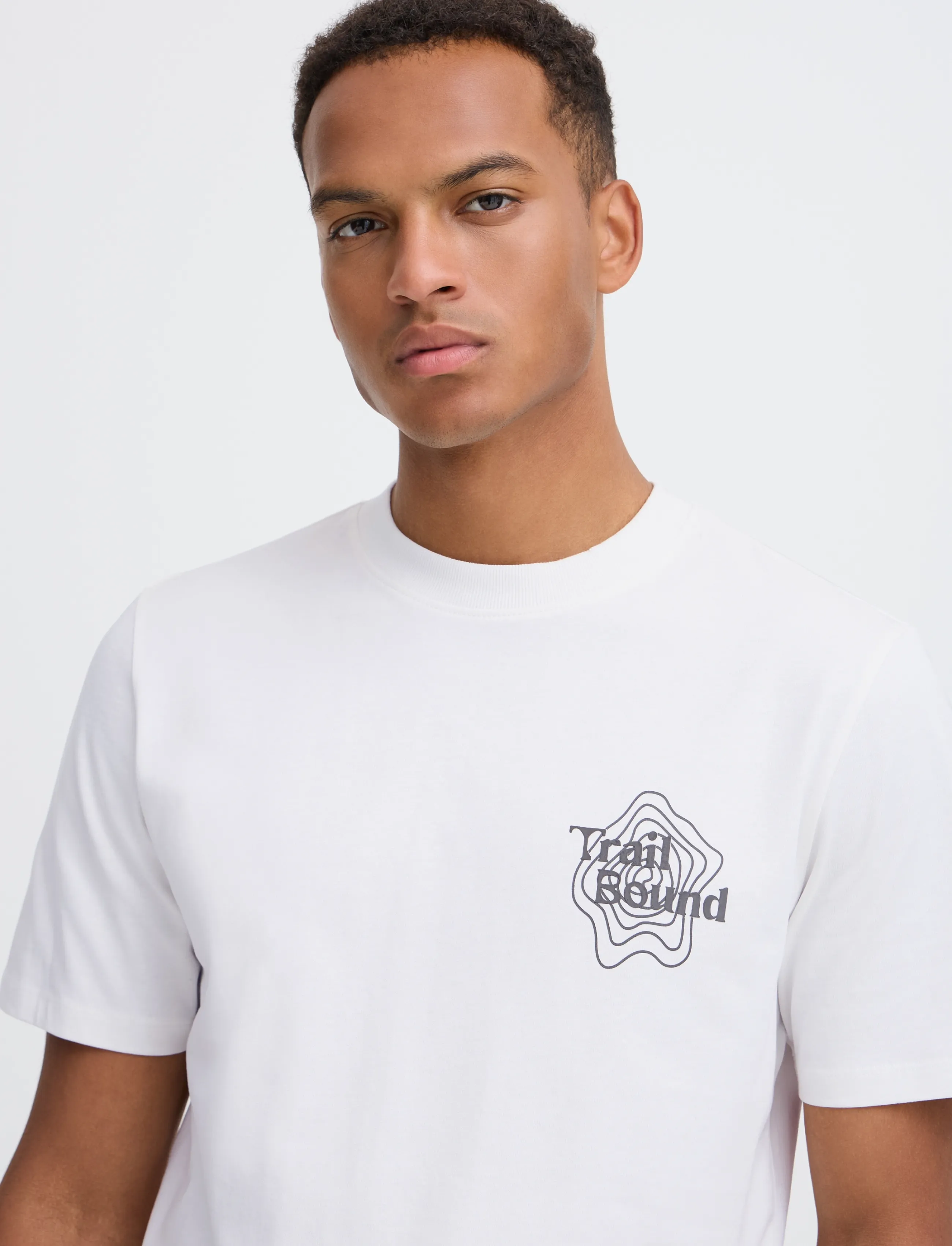 Blend - BHLEVI S/S GRAPHIC TEE - kortærmede t-shirts - snow white - 4