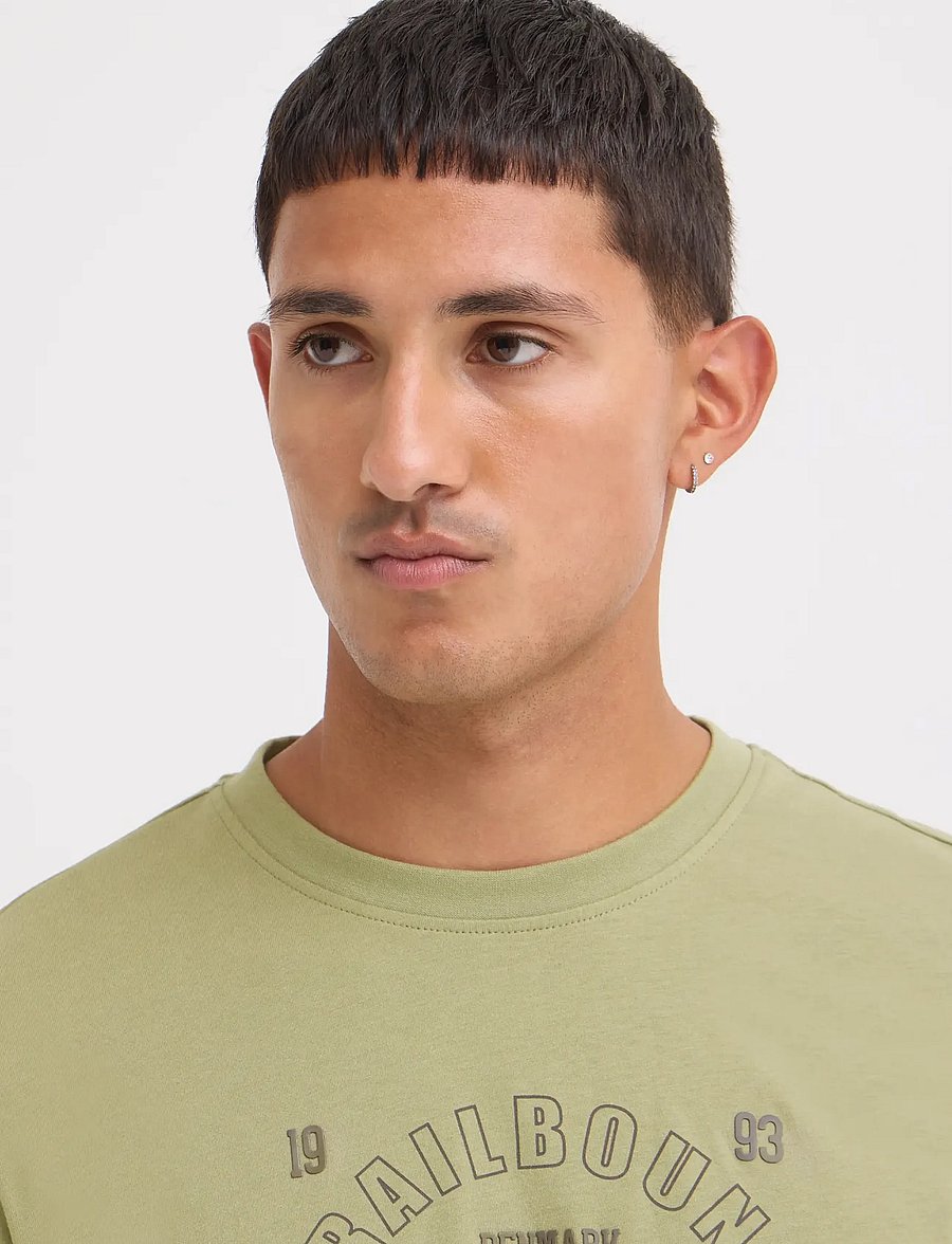 Blend - BHLANDON L/S LOGO TEE - langærmede t-shirts - oil green - 4