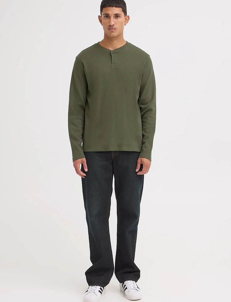 Blend - BHLEWIS L/S STRUCTURE GD TEE - langærmede t-shirts - deep depths - 0