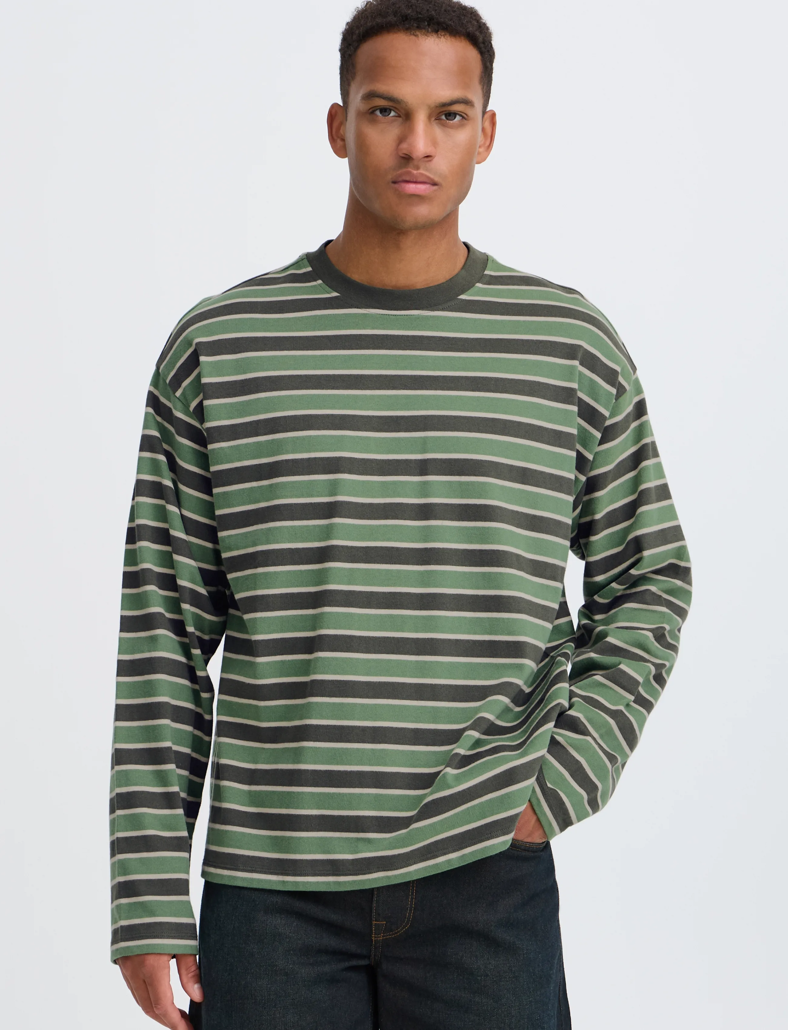 Blend - BHKHALID L/S STRIPE TEE - langærmede t-shirts - elm green - 5