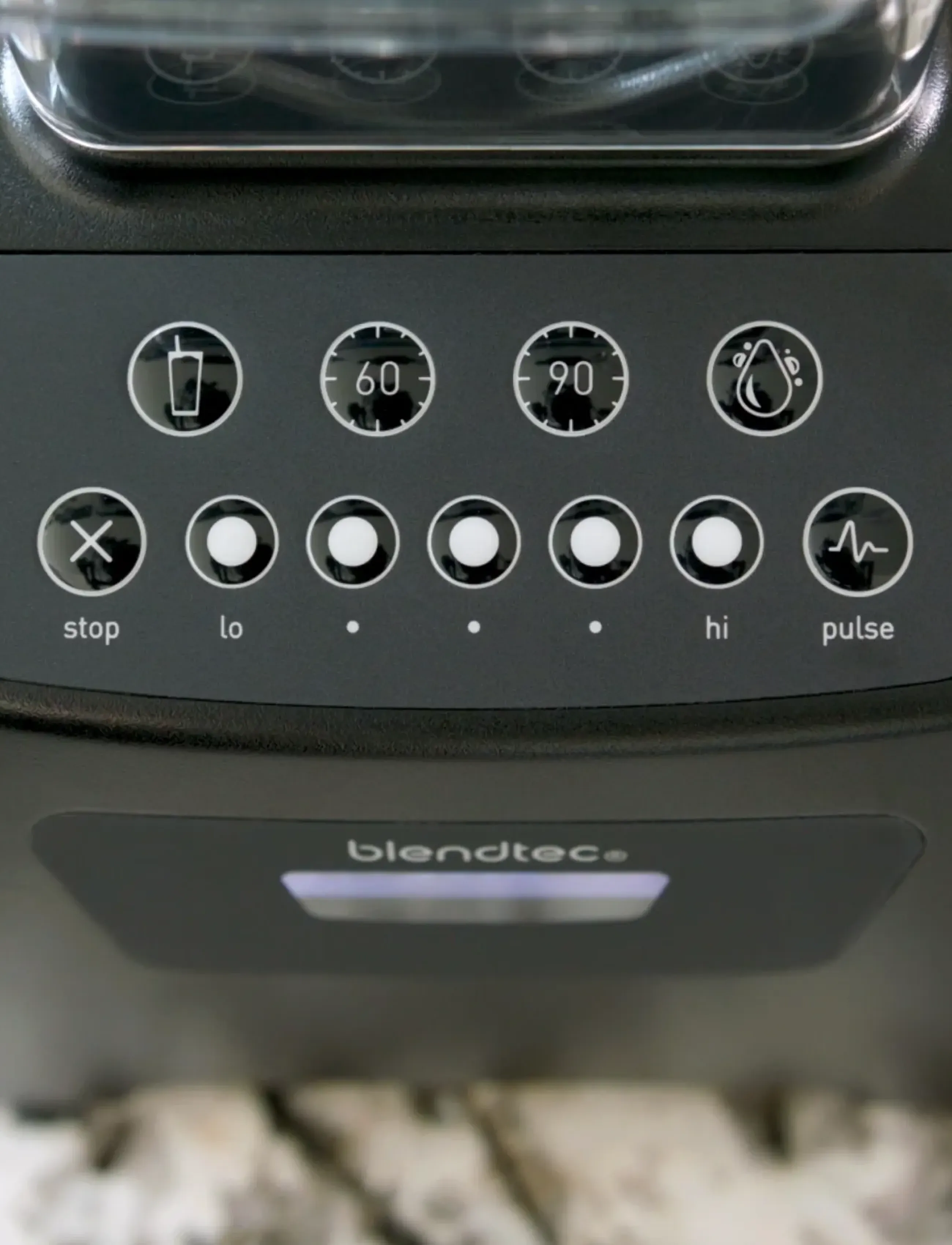 Blendtec - Blendtec Classic 575, black - mixers & blenders - black - 3