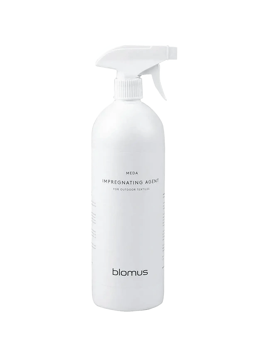 Blomus - Waterproofing Spray for Outdoor Textiles - 1 L - MEDA - White - tekstiilihooldus - white - 0