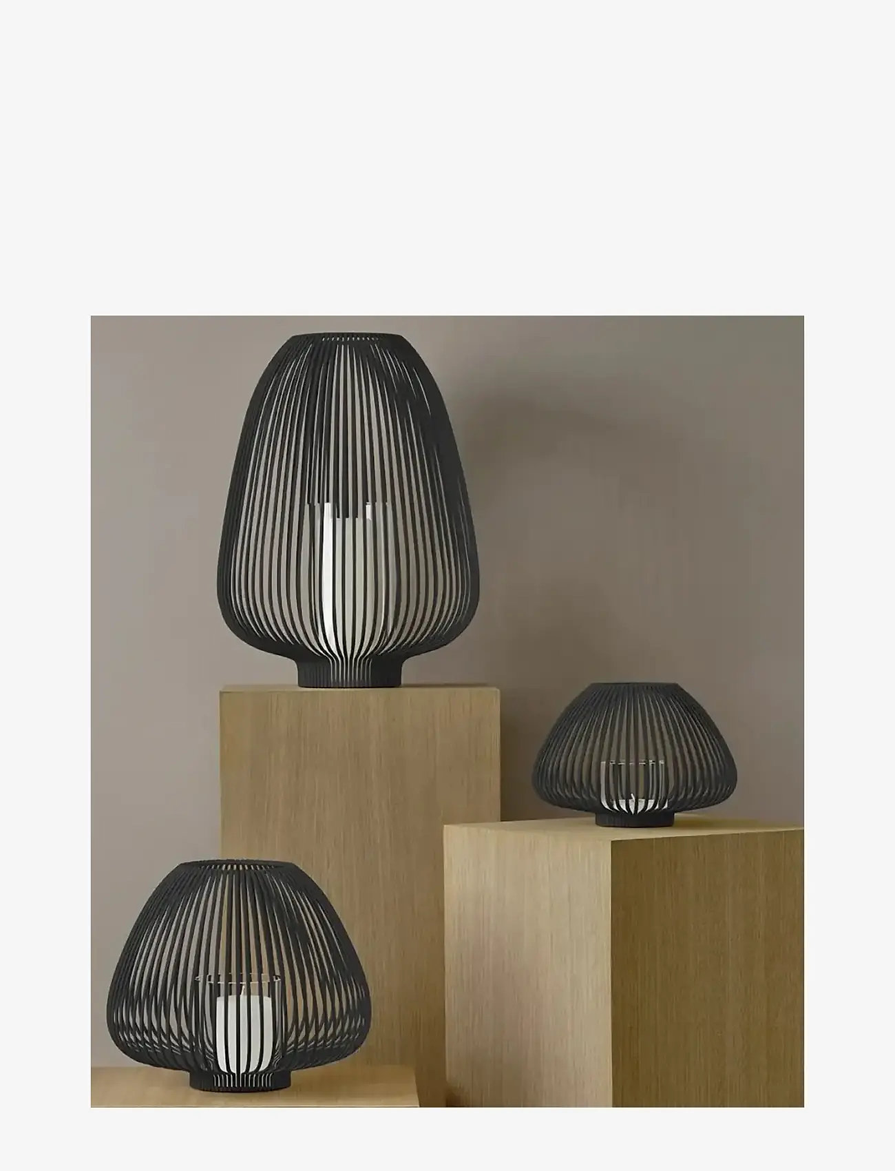 Blomus - Lantern S - Ø 25,5 x 18,5 cm - LYVA - Black - black - 2