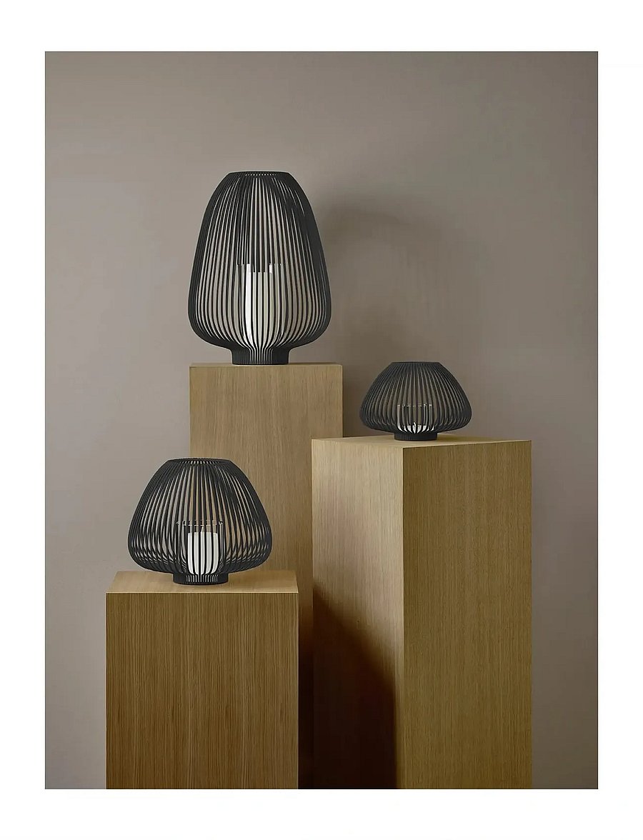 Blomus - Lantern M - Ø 31,5 x 30 cm - LYVA - Black - laternad - black - 0