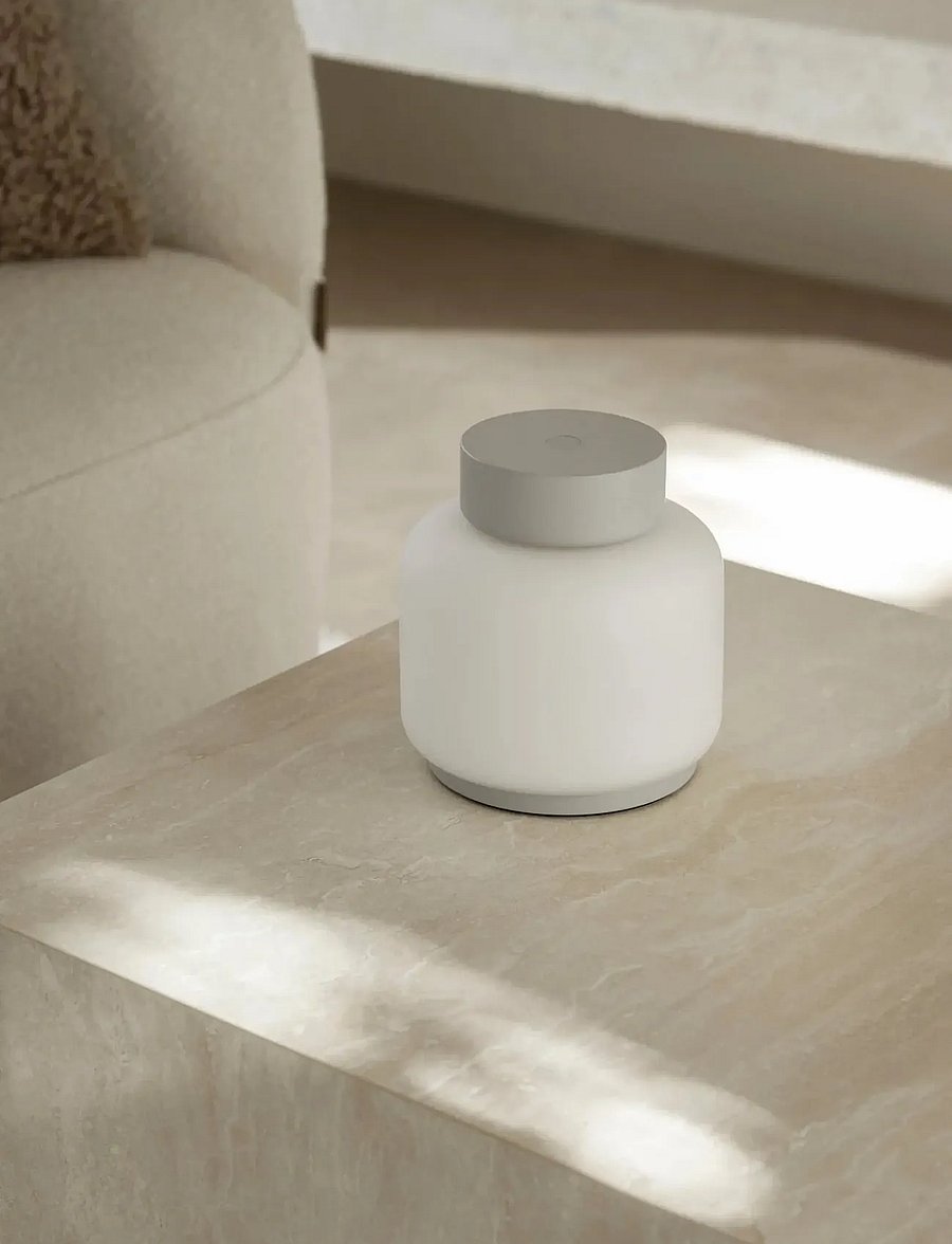 Blomus - Mobile LED Lamp - 13,5 cm, Ø 12,5 cm - FAWN - Silk Gray - mobile lampen - silk gray - 0