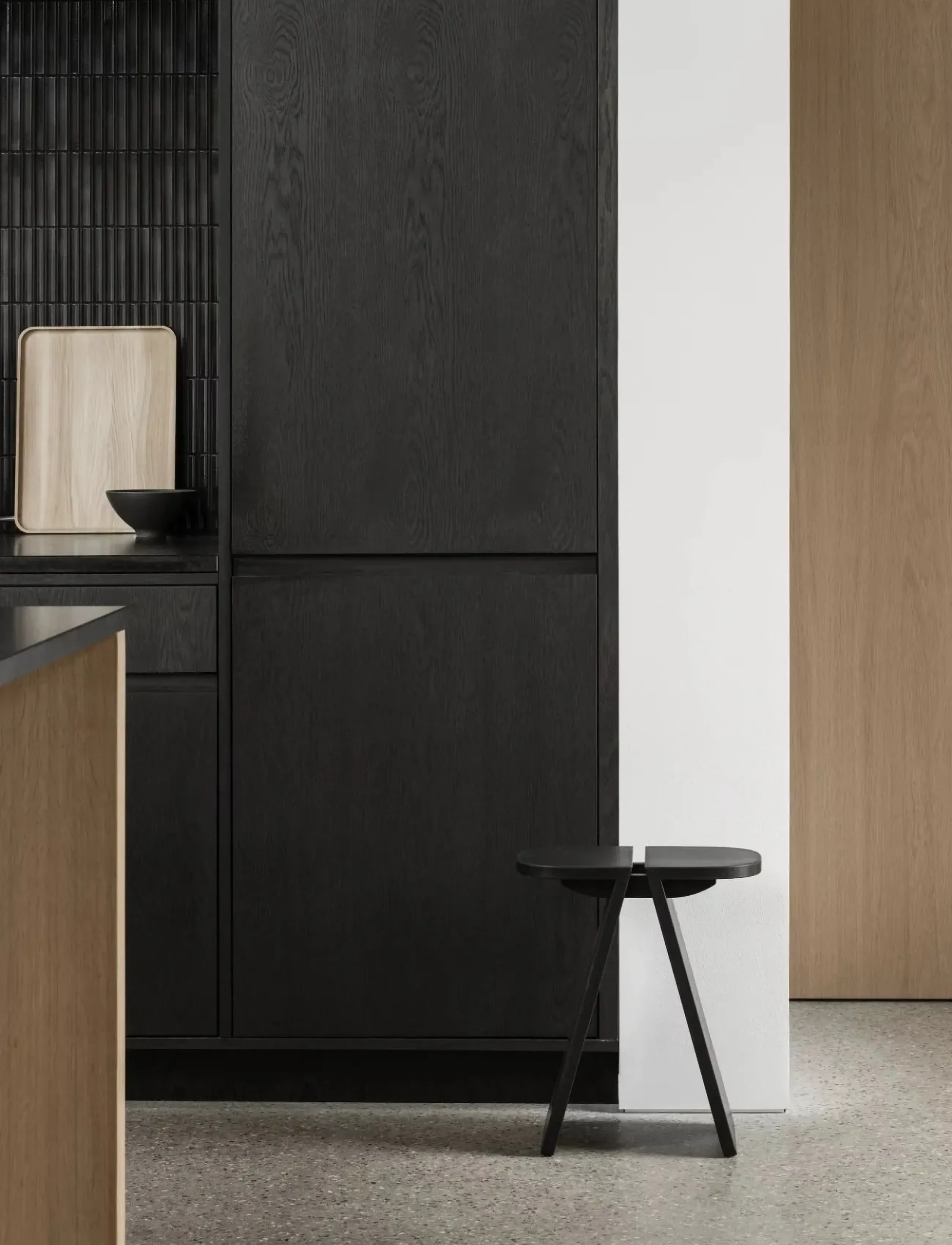 Blomus - Tray L - 40 x 30 cm - OKU - Oak - serveringsbakker - oak - 3