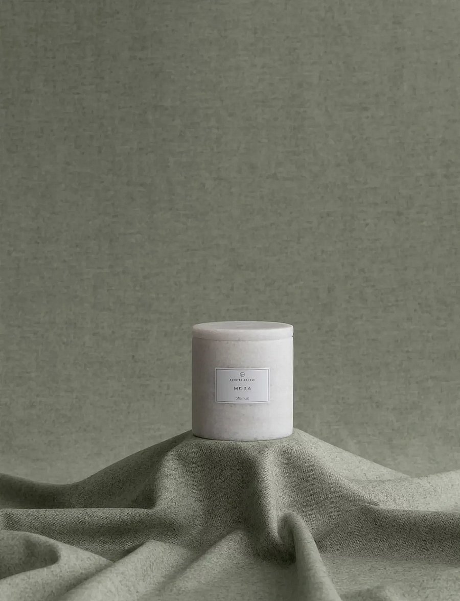 Blomus - Scented Travertine Candle - 11 cm, Ø 10 cm - FRABLI - Moonbeam - above 500kr - moonbeam - 0