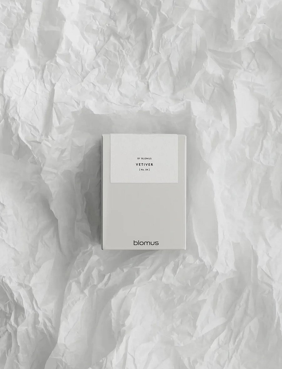 Blomus - Scented Candle L - 9,5 cm, Ø 9 cm - VALOA - Ashes of Roses - above 500kr - ashes of roses - 0