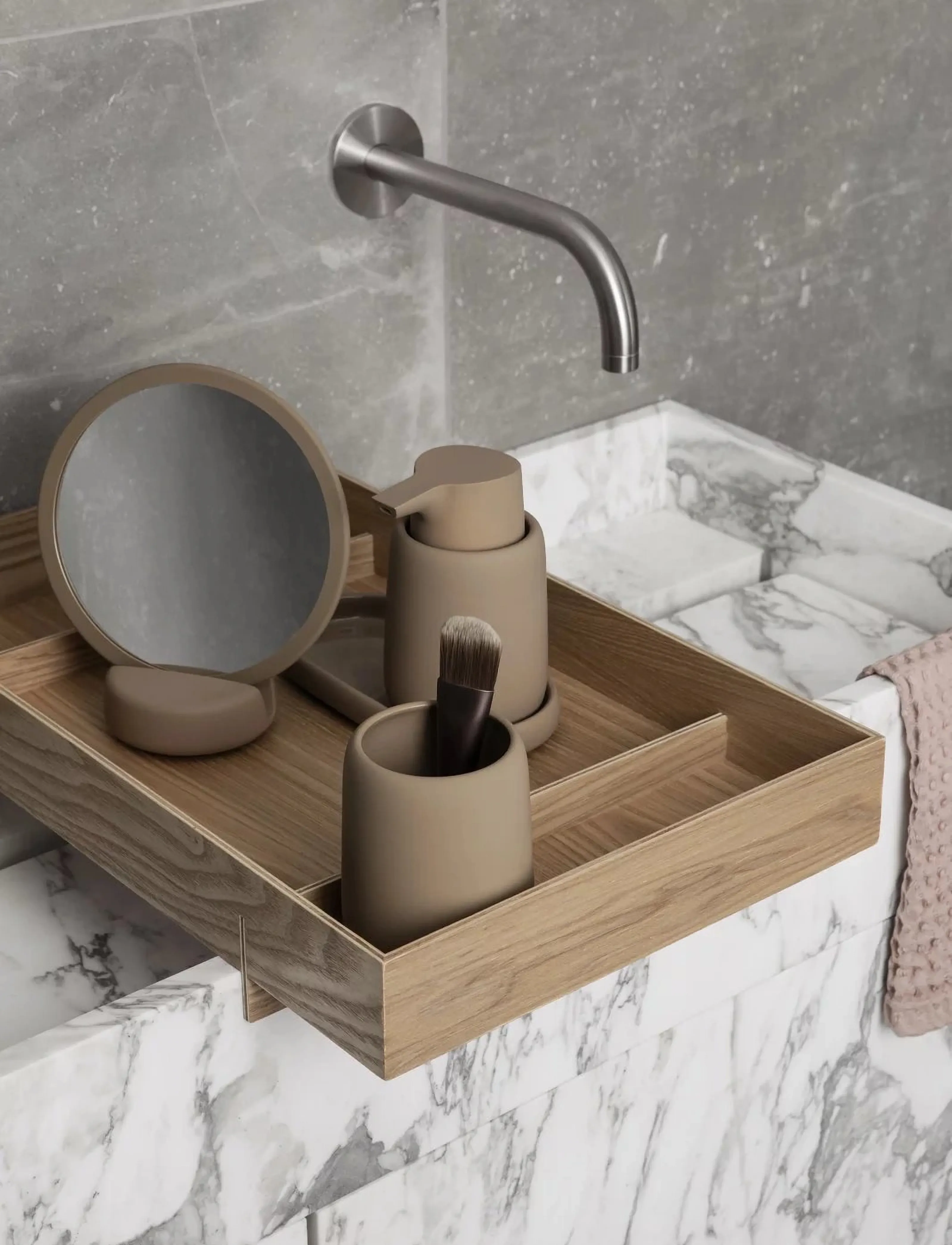 Blomus Soap Dispenser Ø 8,5 Cm, 0,25 L Sono Tan, 9.5 cm, Bathroom Interior, Beige - Pumps & Cups, Homeware