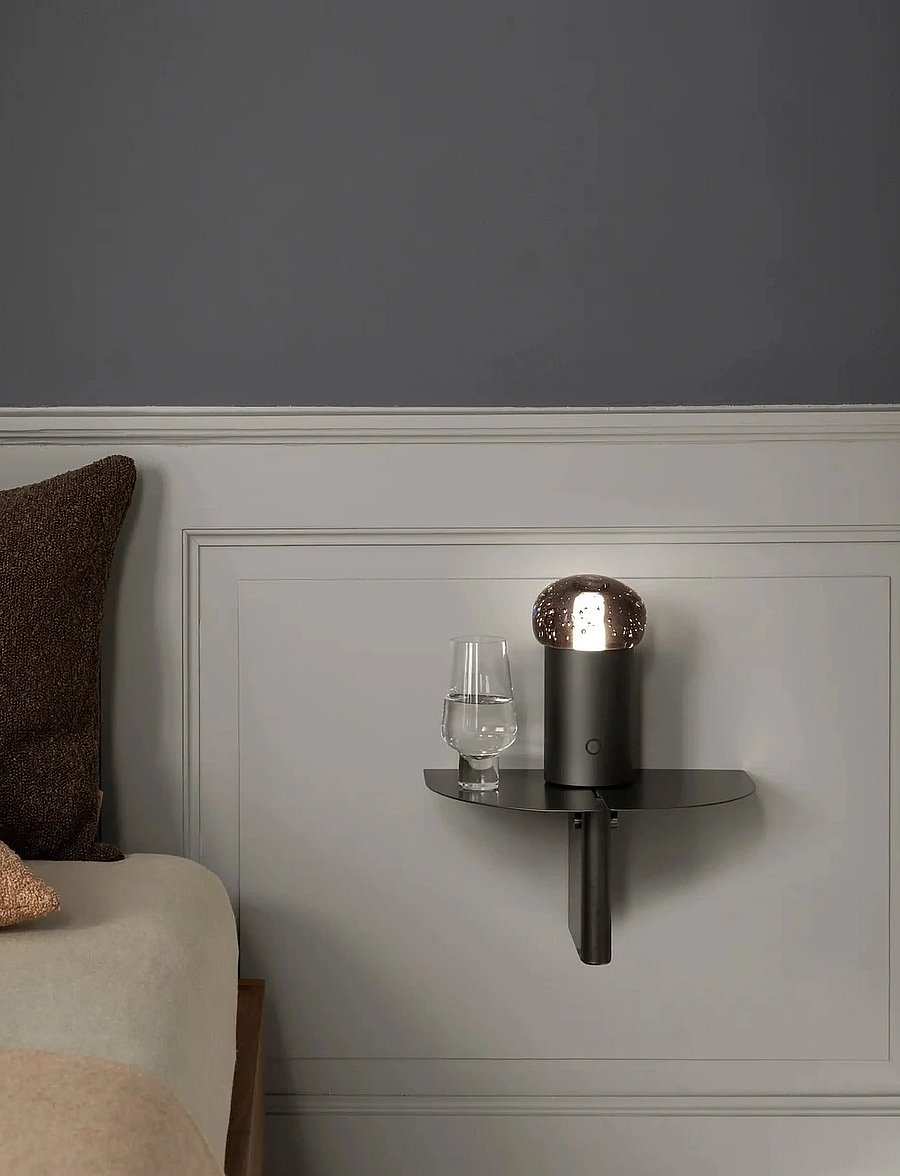 Blomus - Wall Shelf S - 14 x 30 x 22 cm - ORU - Burned Metal - hoiustamine ja riiulid - burned metal - 0