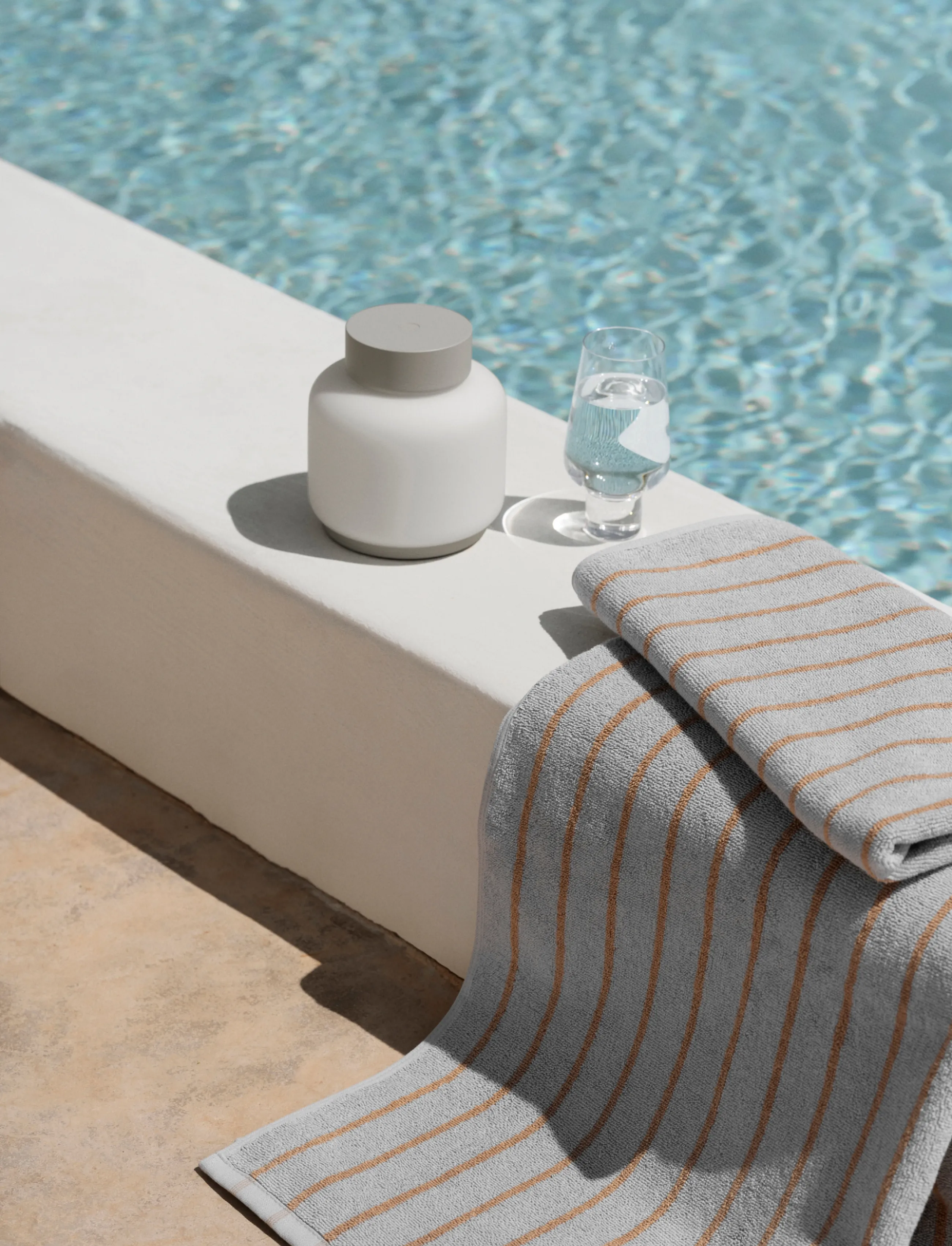 Blomus Bath Towel - 140 X 70 cm - Arto - Micro Chip/Tan, 140X 70 cm, Beige, Håndklæder & Badehåndklæder > Badehåndklæder, Unisex